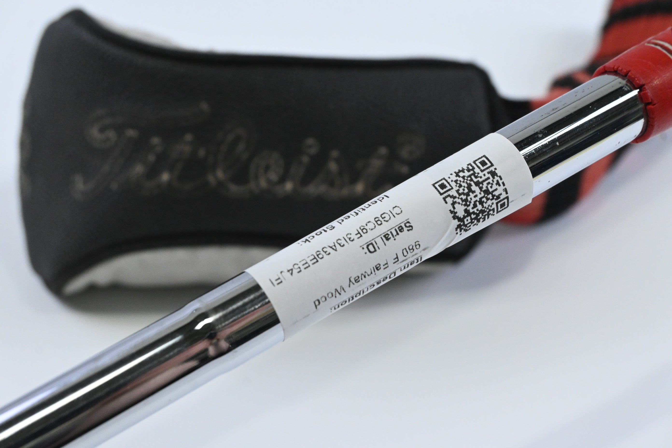 Titleist 980 F #5 Wood / 19 Degree / Stiff Flex Steel Shaft