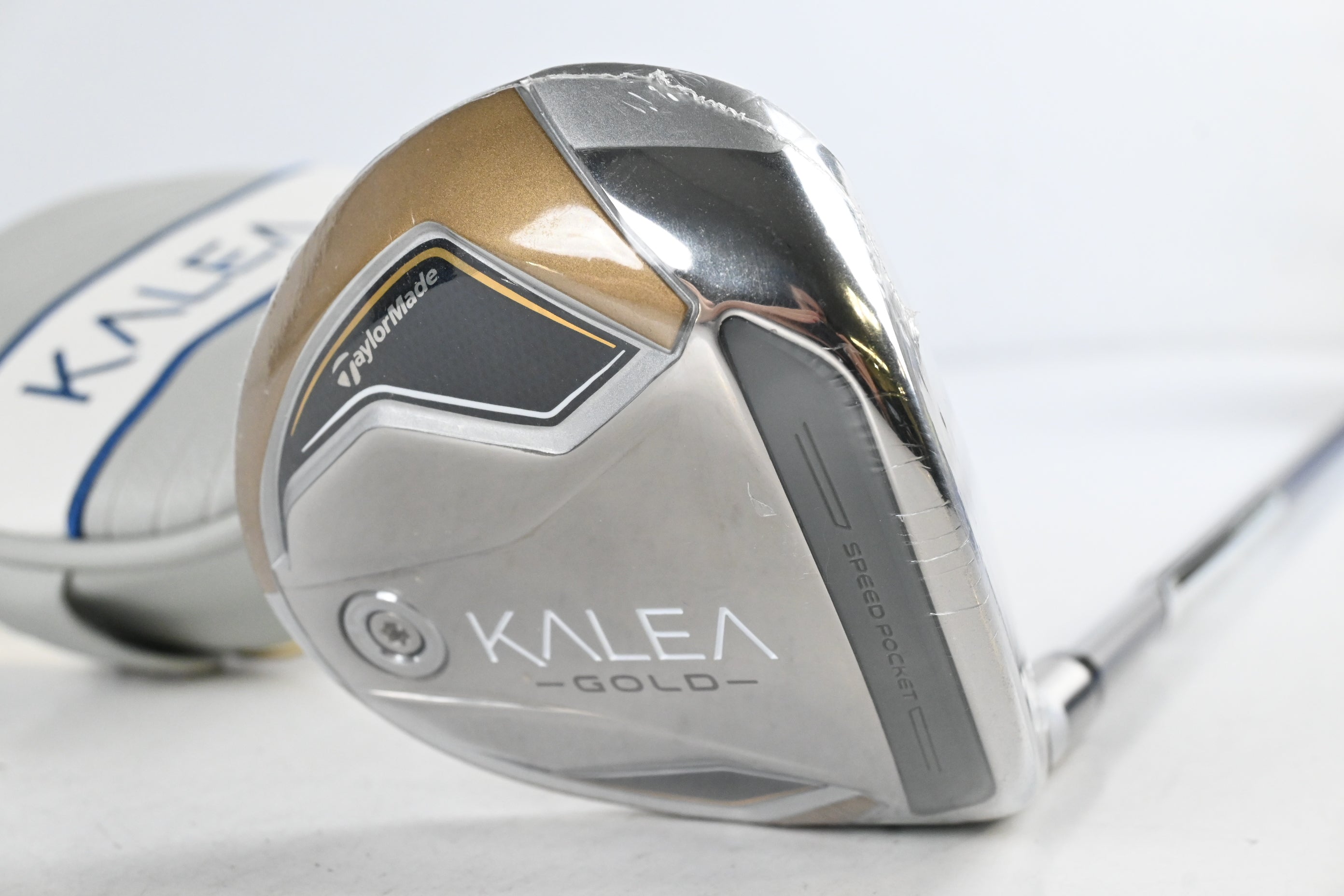 Ladies Taylormade Kalea Gold #3 Wood / 16 Degree / Ladies Flex Kalea 40 Shaft