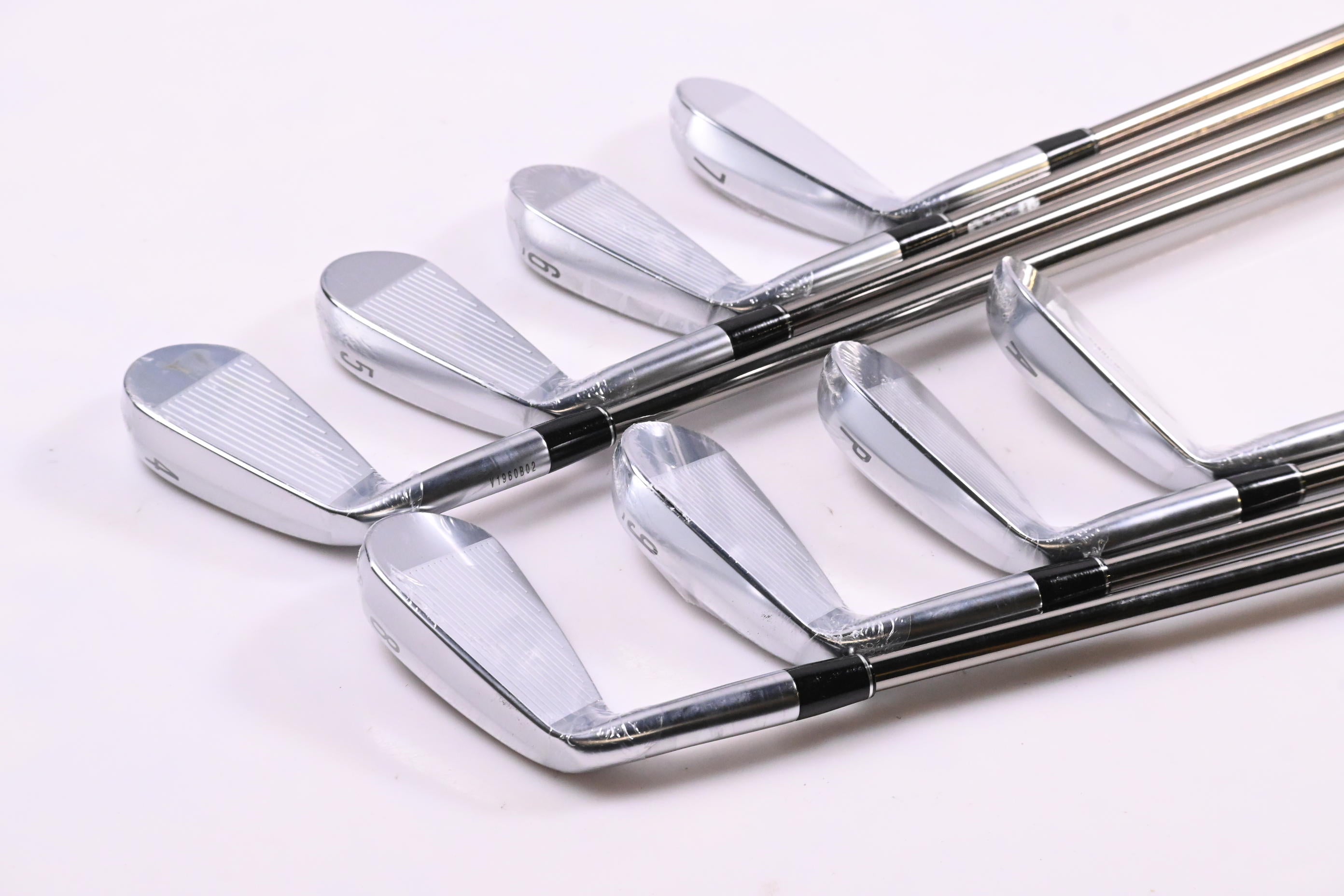 Srixon ZXi5 Irons / 4-PW+GW / Stiff Flex UST Recoil 95 Shafts