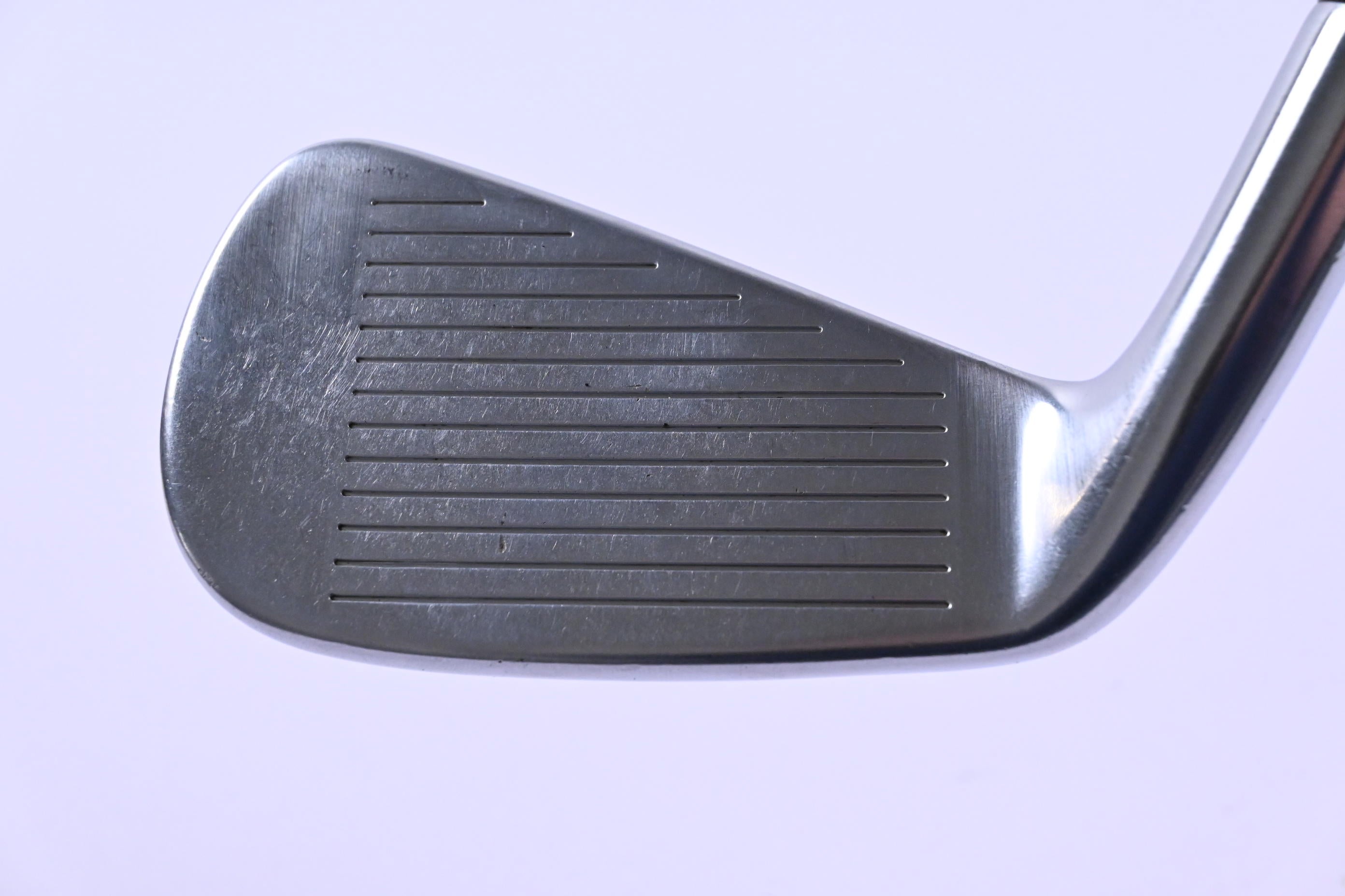 Taylormade P790 2017 #6 Iron / Regular Flex Dynamic Gold 105 R300 Shaft