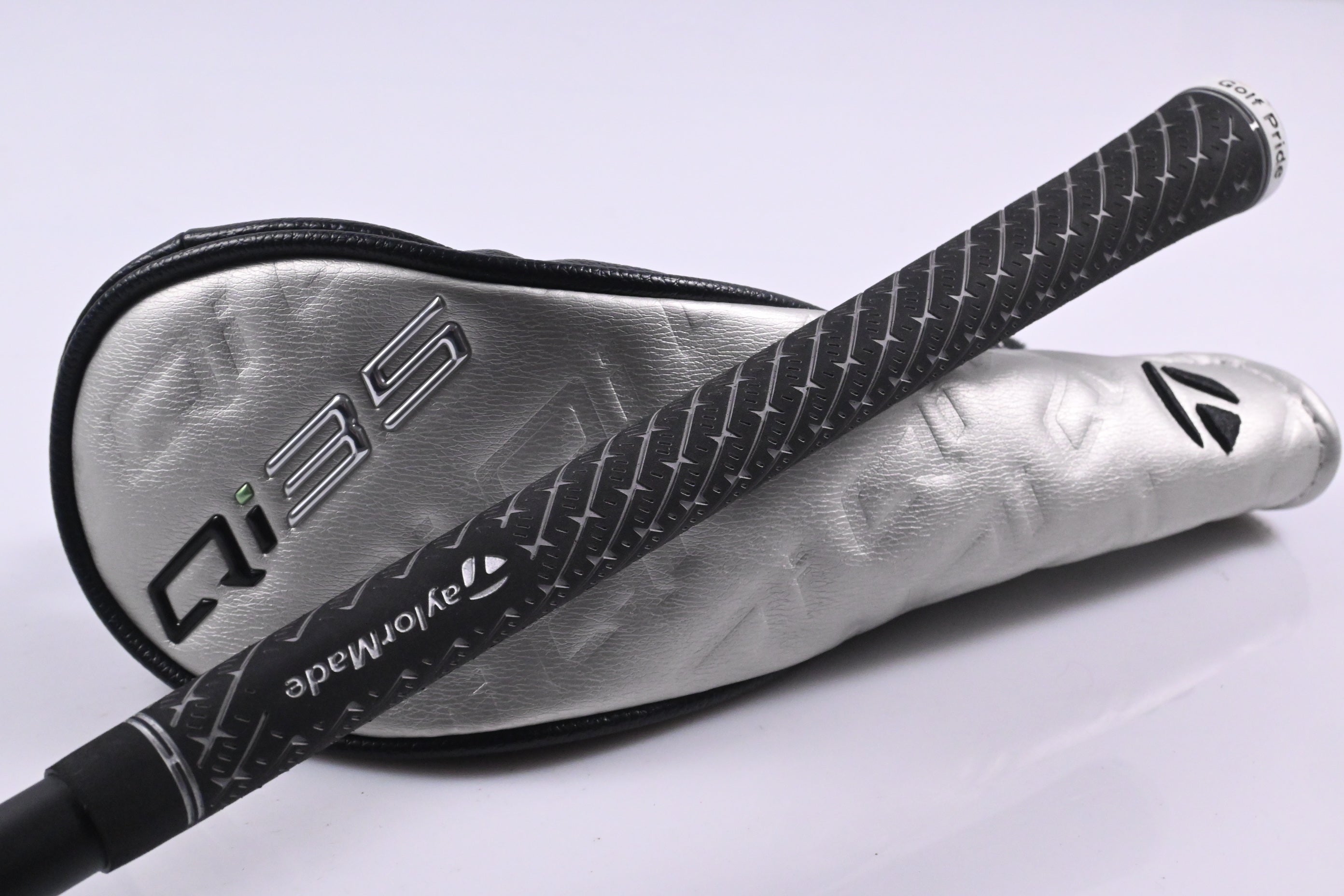 Taylormade Qi35 Max Lite #5 Hybrid / 27 Degree / Senior Flex Vanquish 5 Shaft