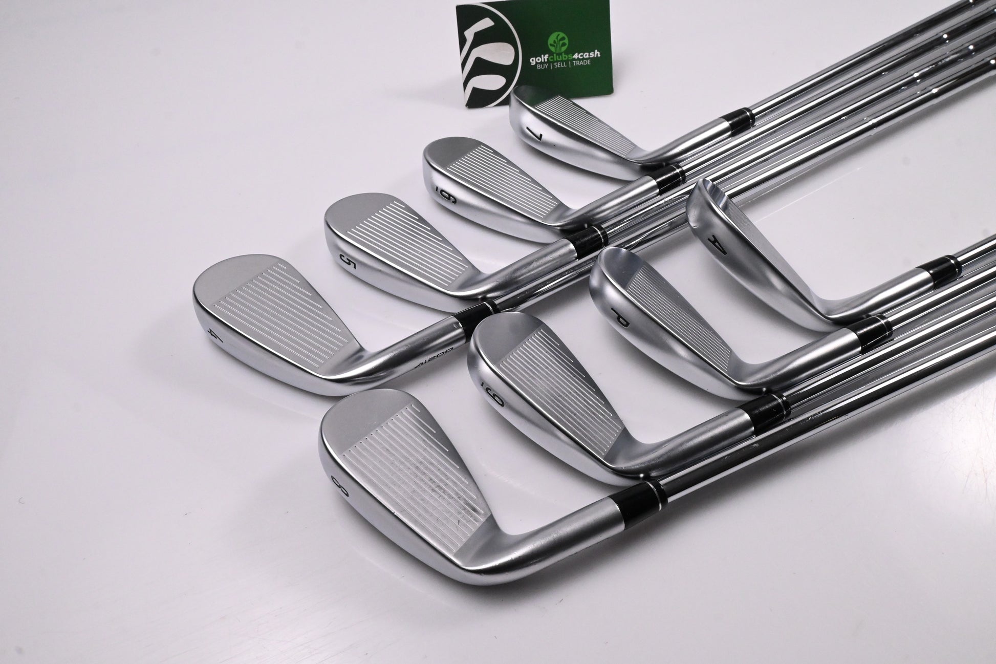 Callaway Apex Ai200 Irons / 4-PW + GW / Regular Flex Dynamic Gold R300 Shafts
