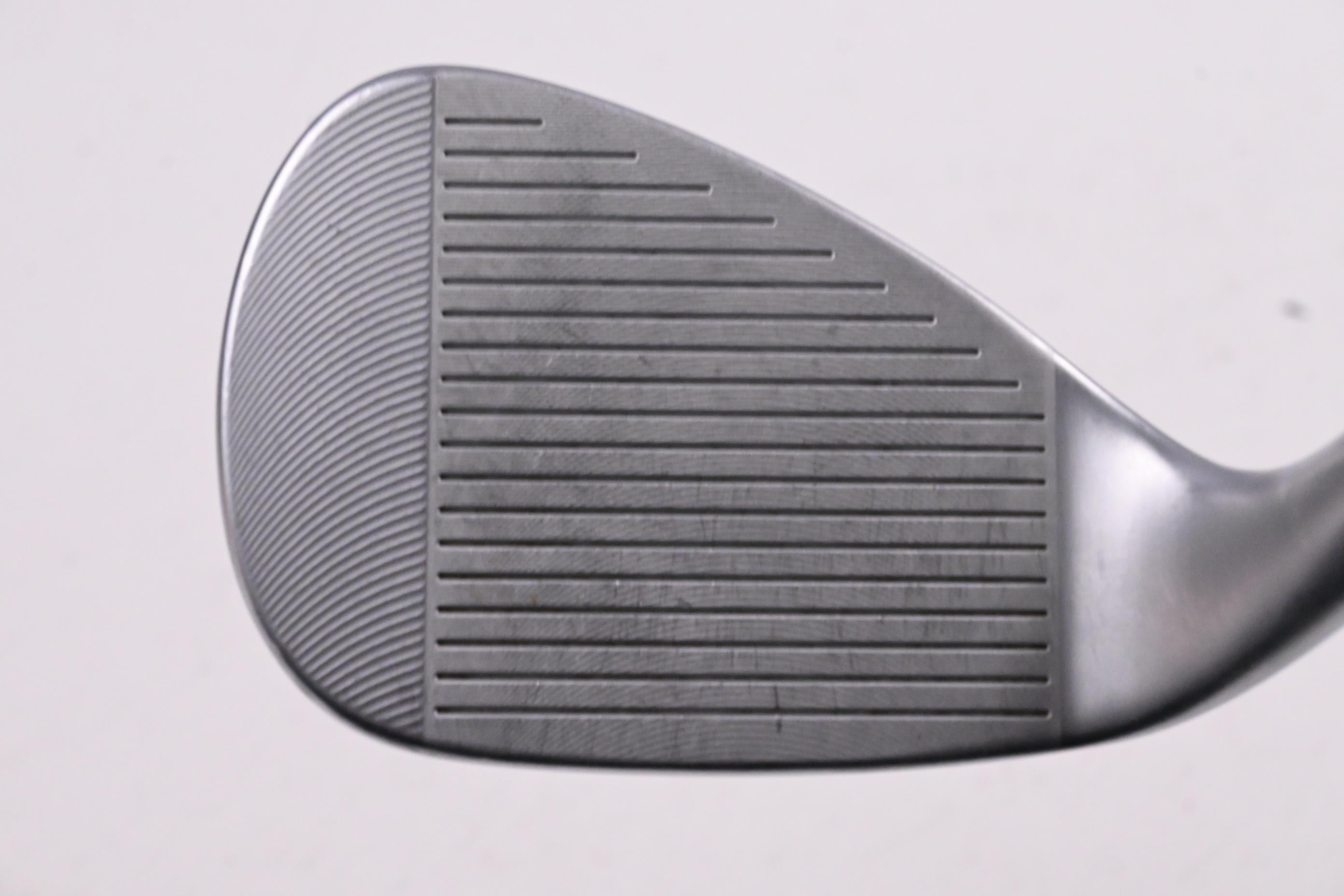 Cleveland CBX Zipcore Gap Wedge / 50 Degree / Wedge Flex Dynamic Gold Spinner
