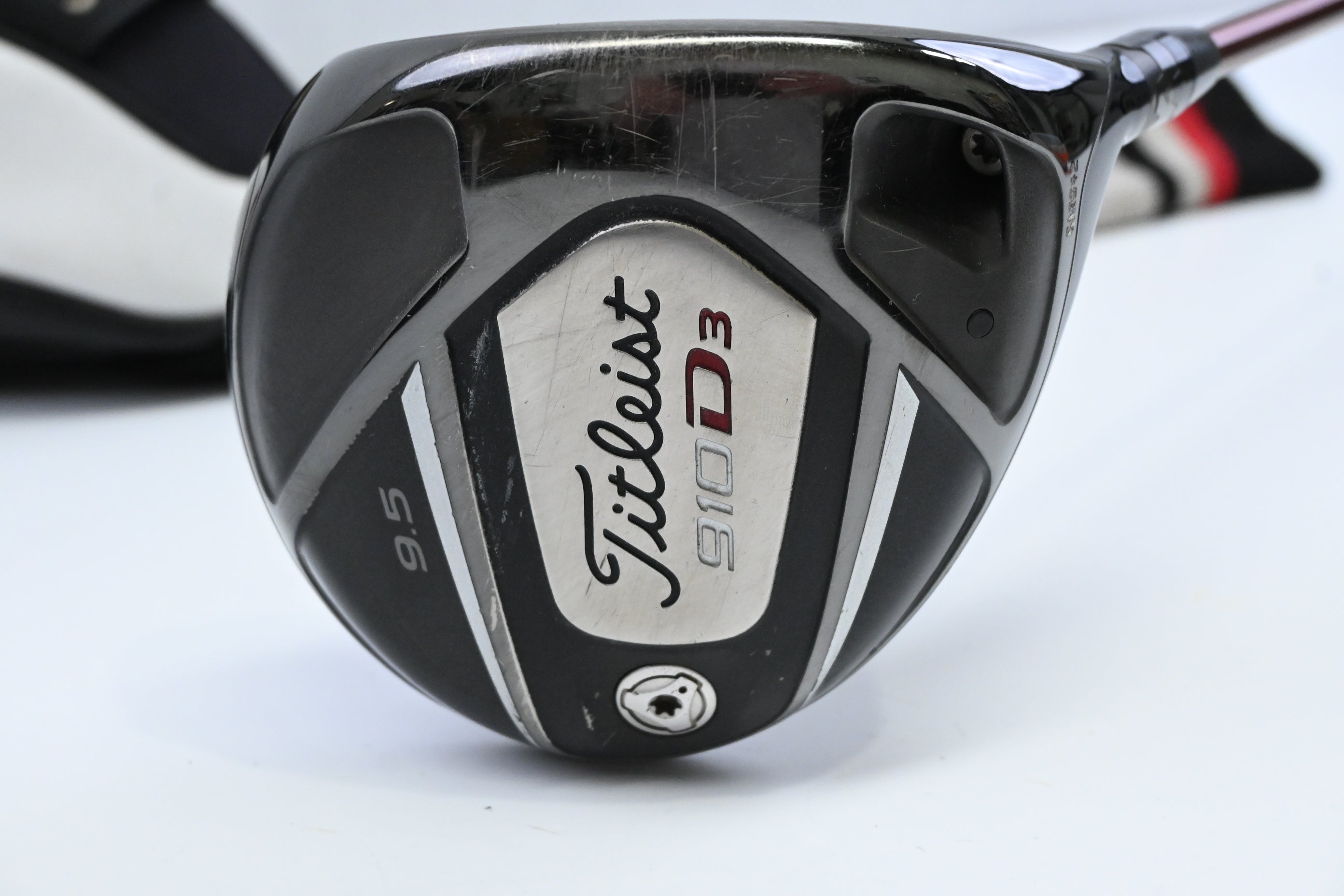 Titleist 910 D3 Driver / 9.5 Degree / Stiff Flex Diamana ilima 61 Shaft