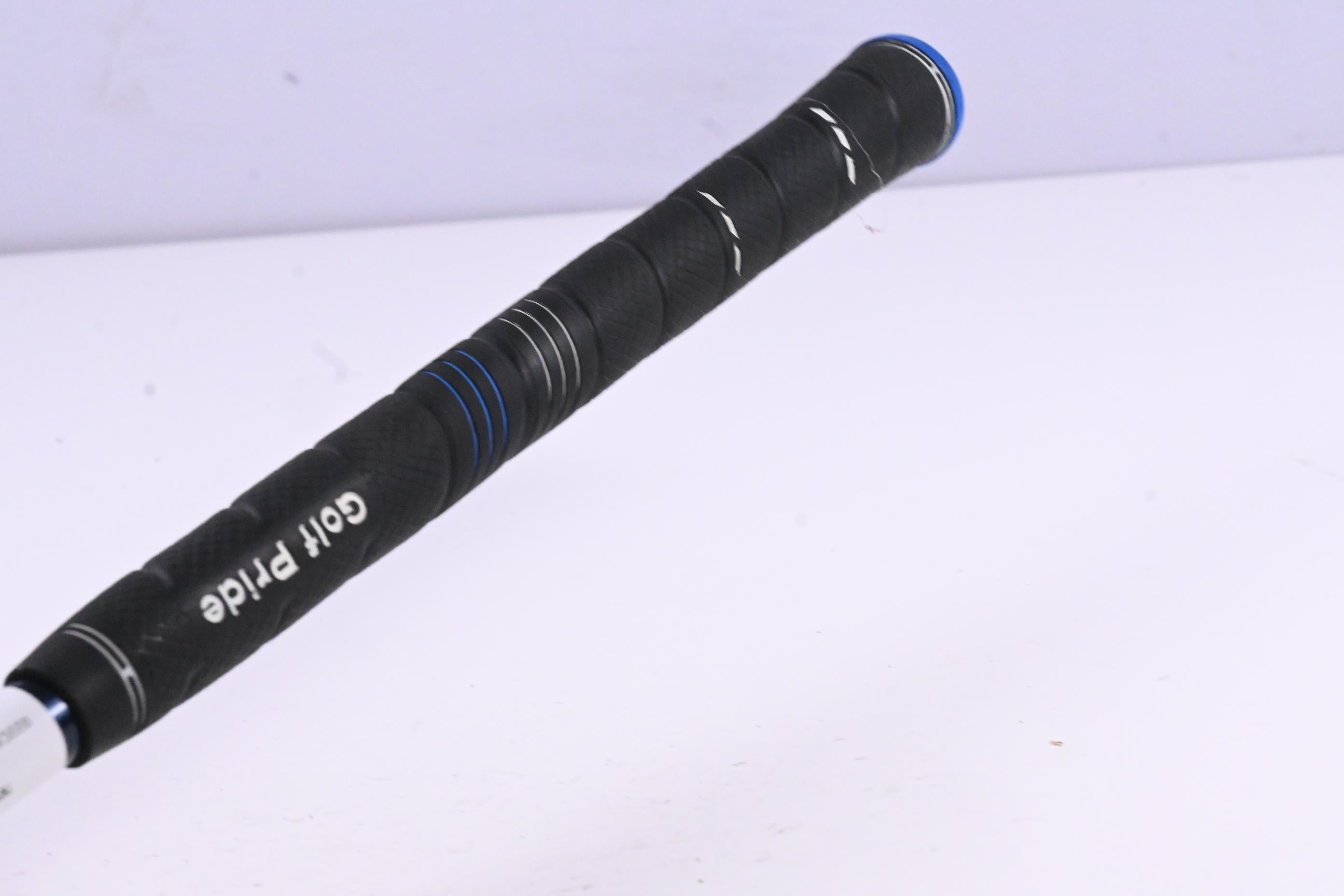 Taylormade SIM2 Driver / 9 Degree / Regular Flex Ventus Blue 5 Shaft