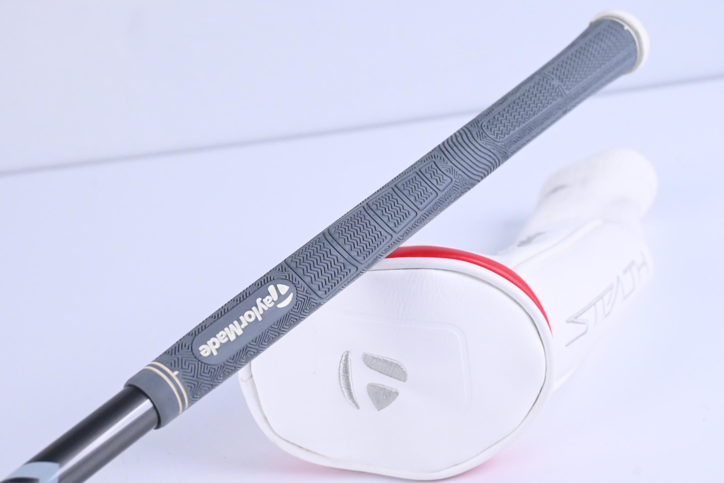 Ladies Taylormade Stealth 2 HD #5 Hybrid / 27 Degree / Ladies Flex Aldila Ascent