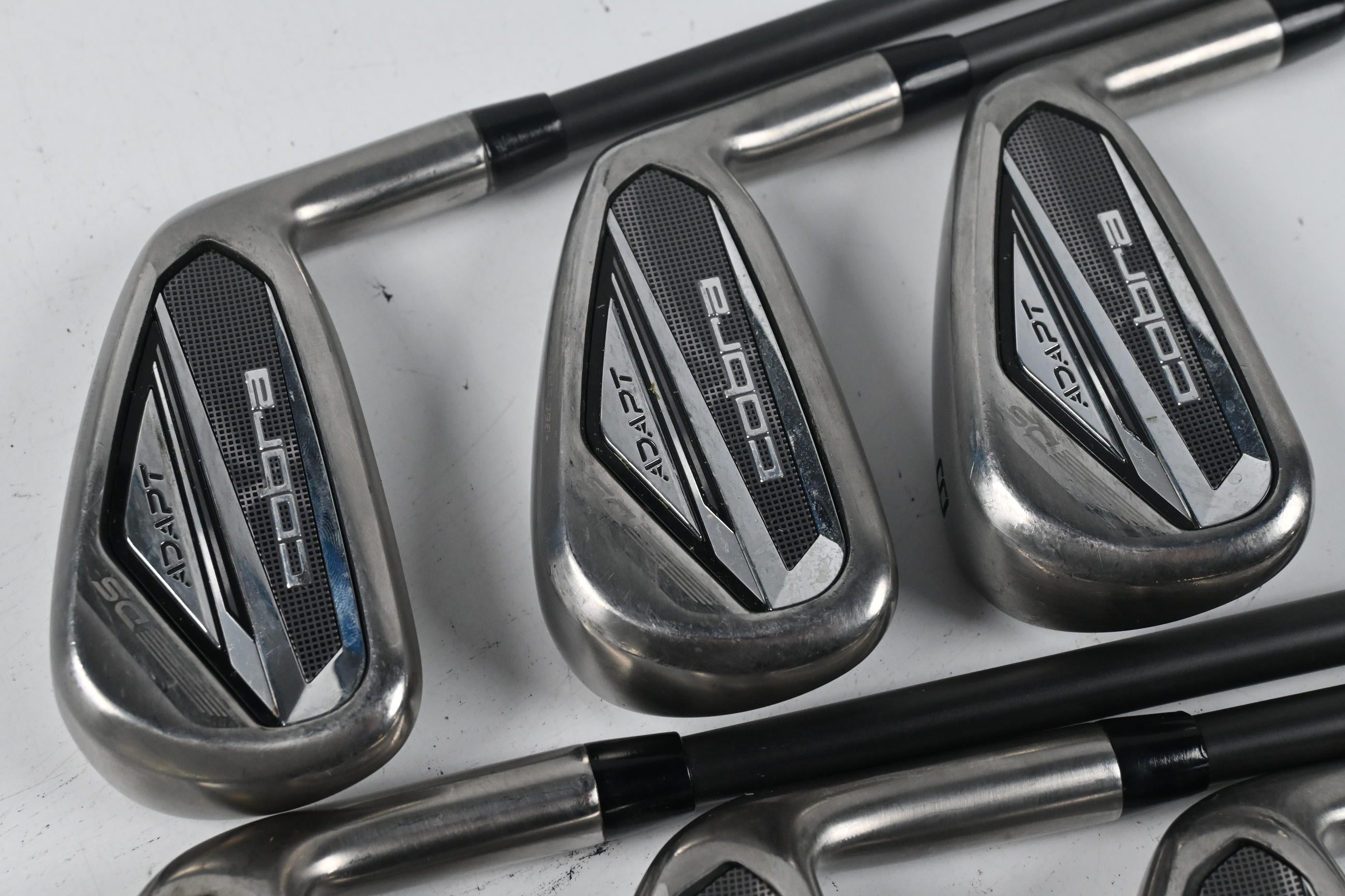 Cobra DS-Adapt Irons / 6-PW+GW / Regular Flex Cobra Ultralite 50 Shafts
