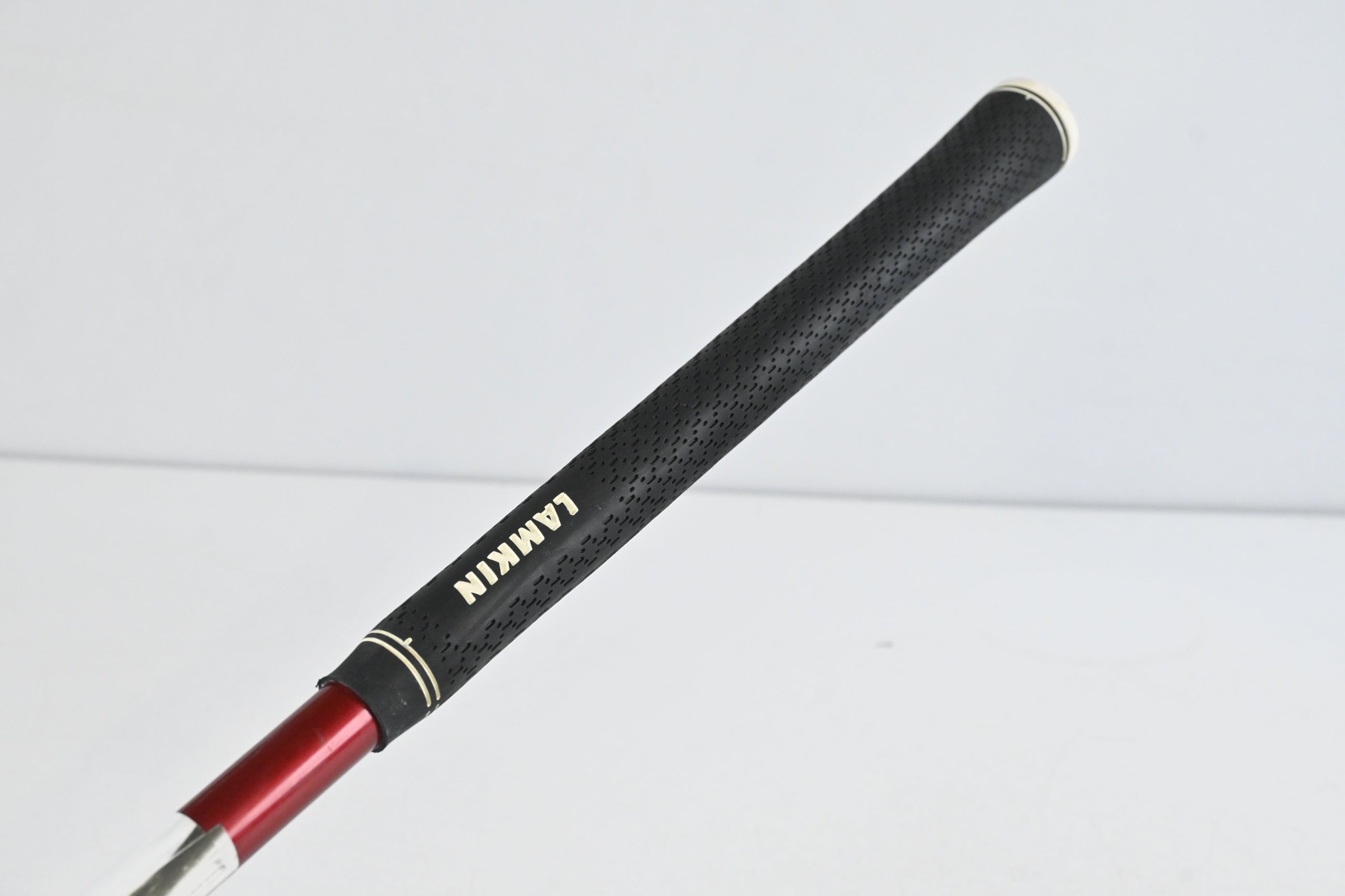 Titleist 909 D2 Driver / 9.5 Degree / Stiff Flex Grafalloy ProLite Shaft