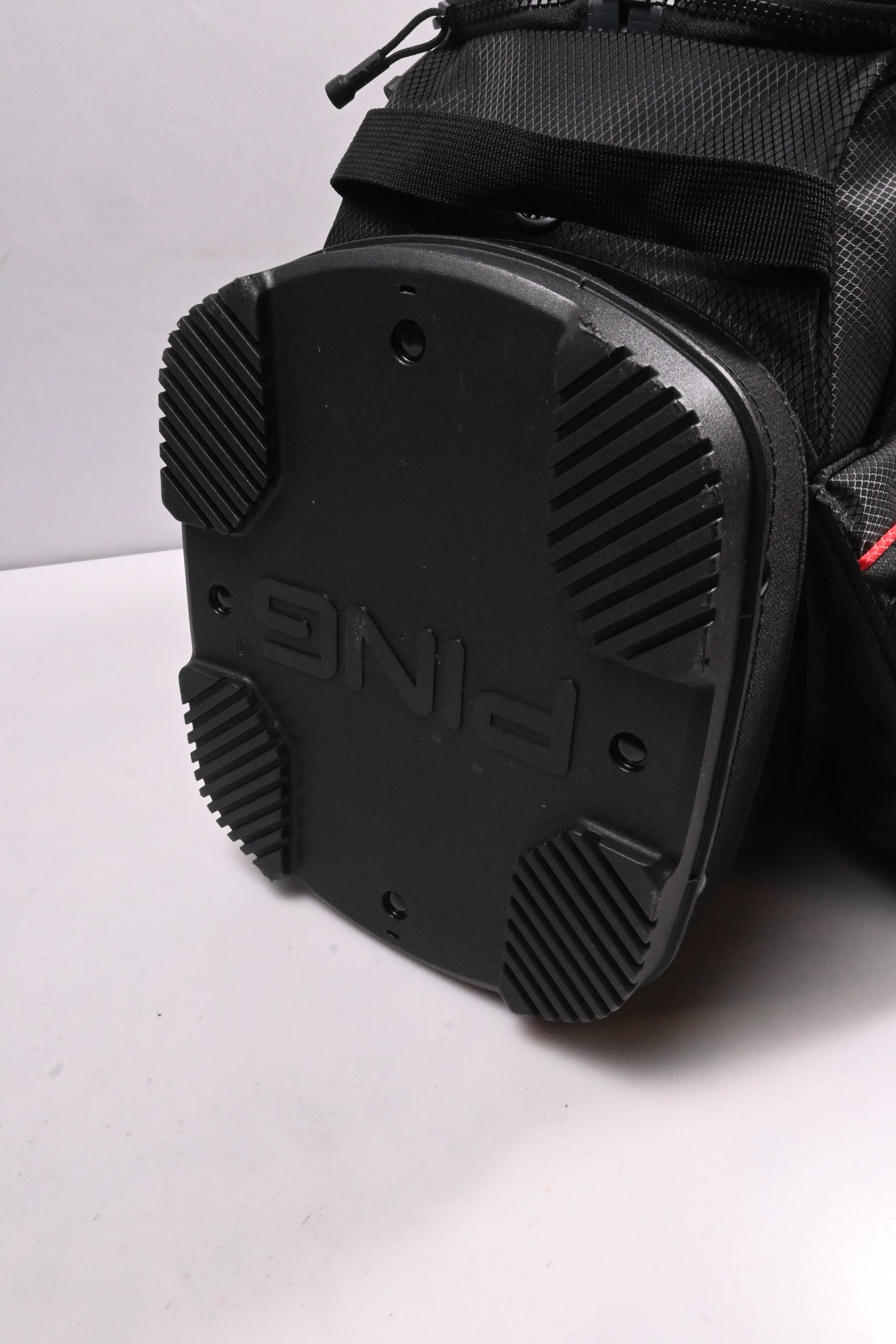 Ping Traverse Cart Bag / 14-Way Divider / Black, Red