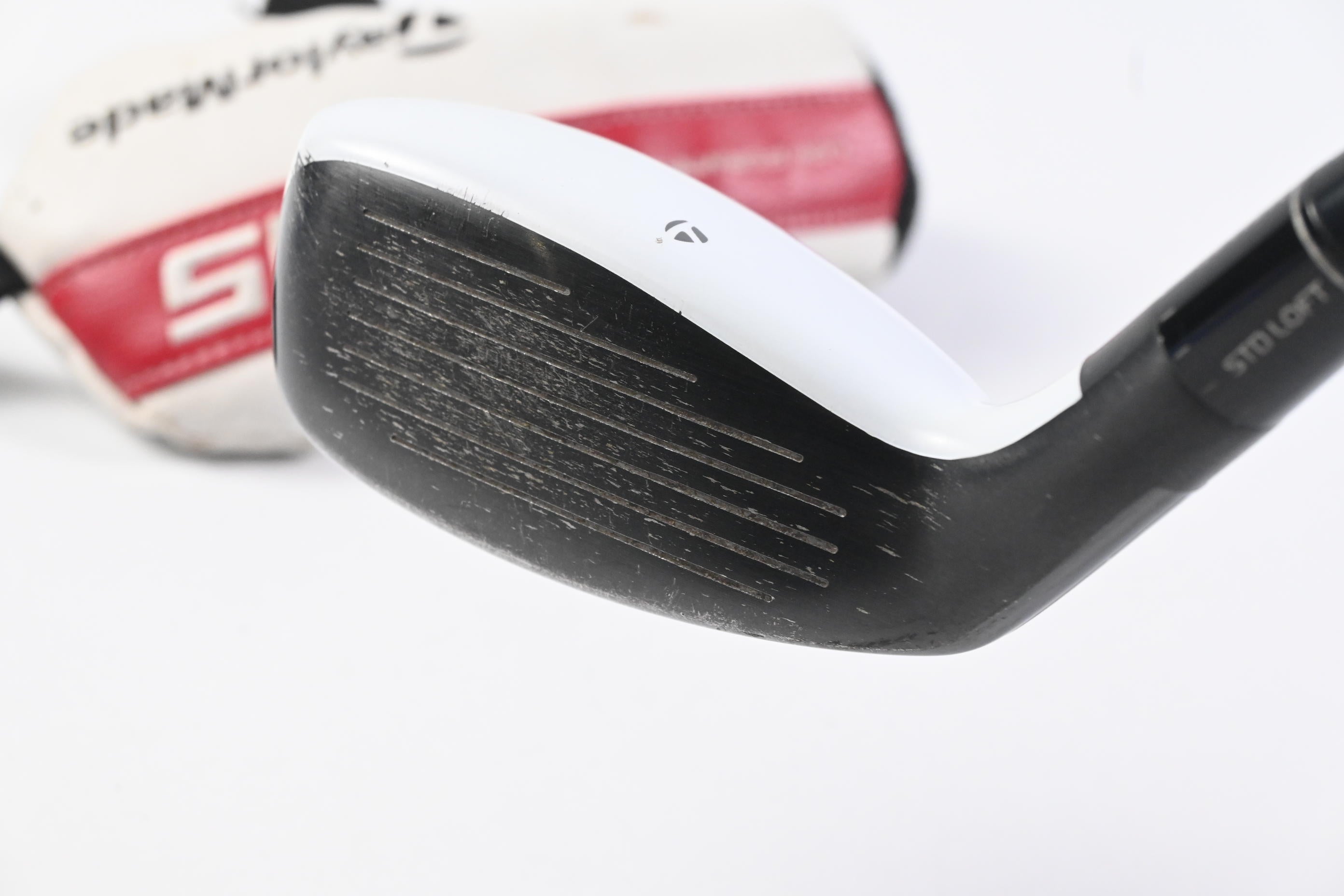 Taylormade R15 #3 Hybrid / 19 Degree / Stiff Flex Fujikura Speeder 869 Evolution