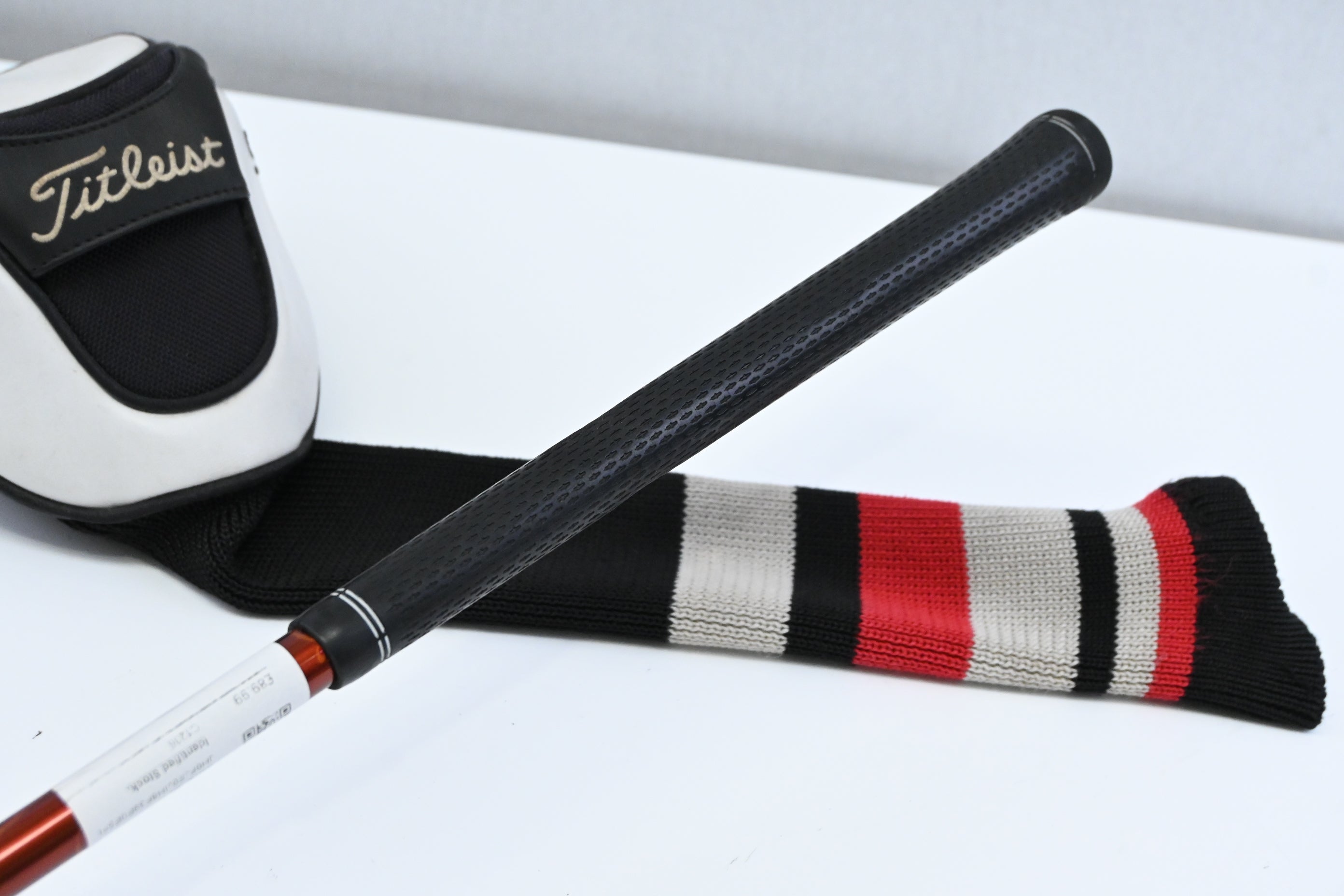 Titleist 910 D3 Driver / 9.5 Degree / Stiff Flex Diamana ilima 61 Shaft