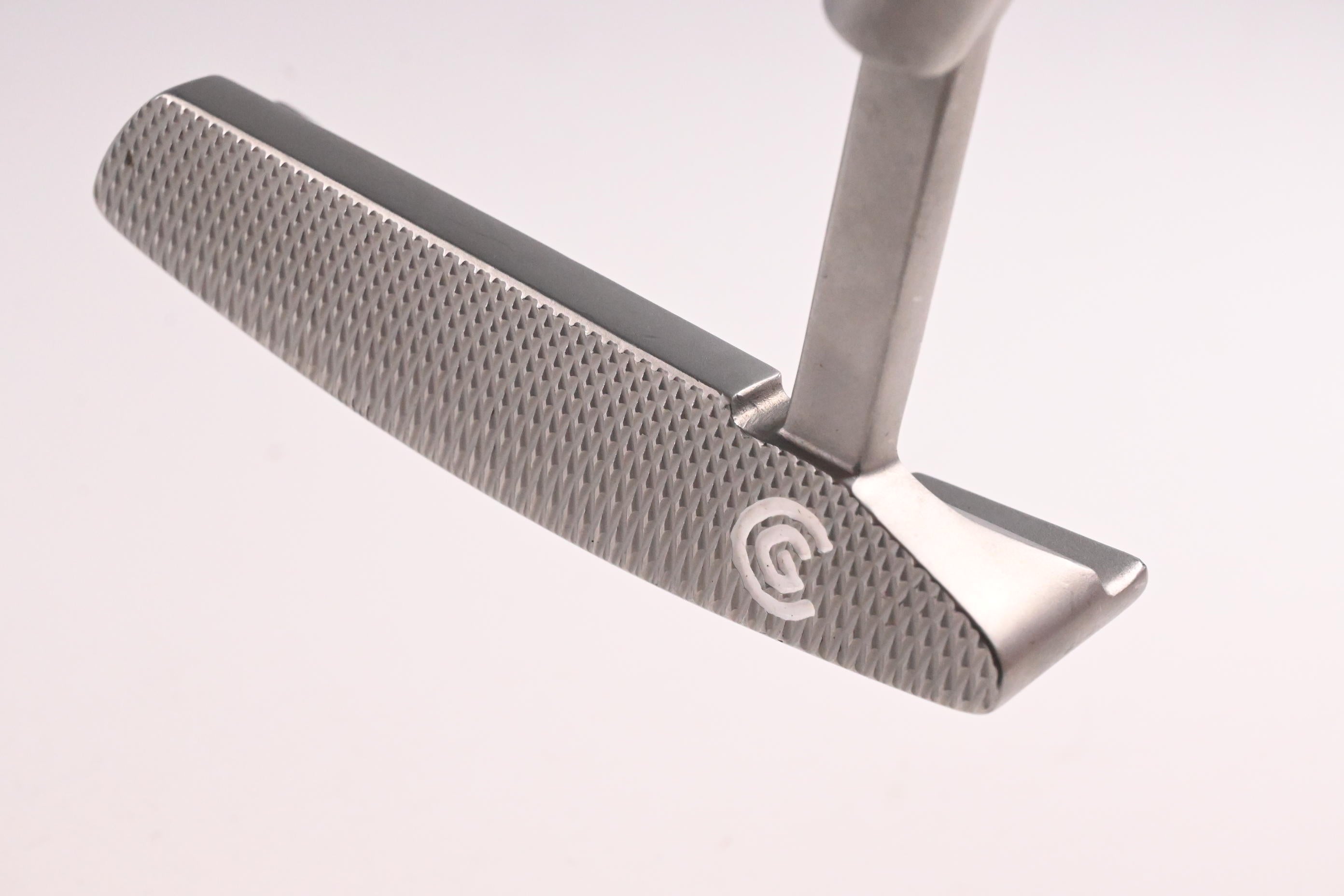 Cleveland Huntington Beach Collection 4 Putter / 34 Inch