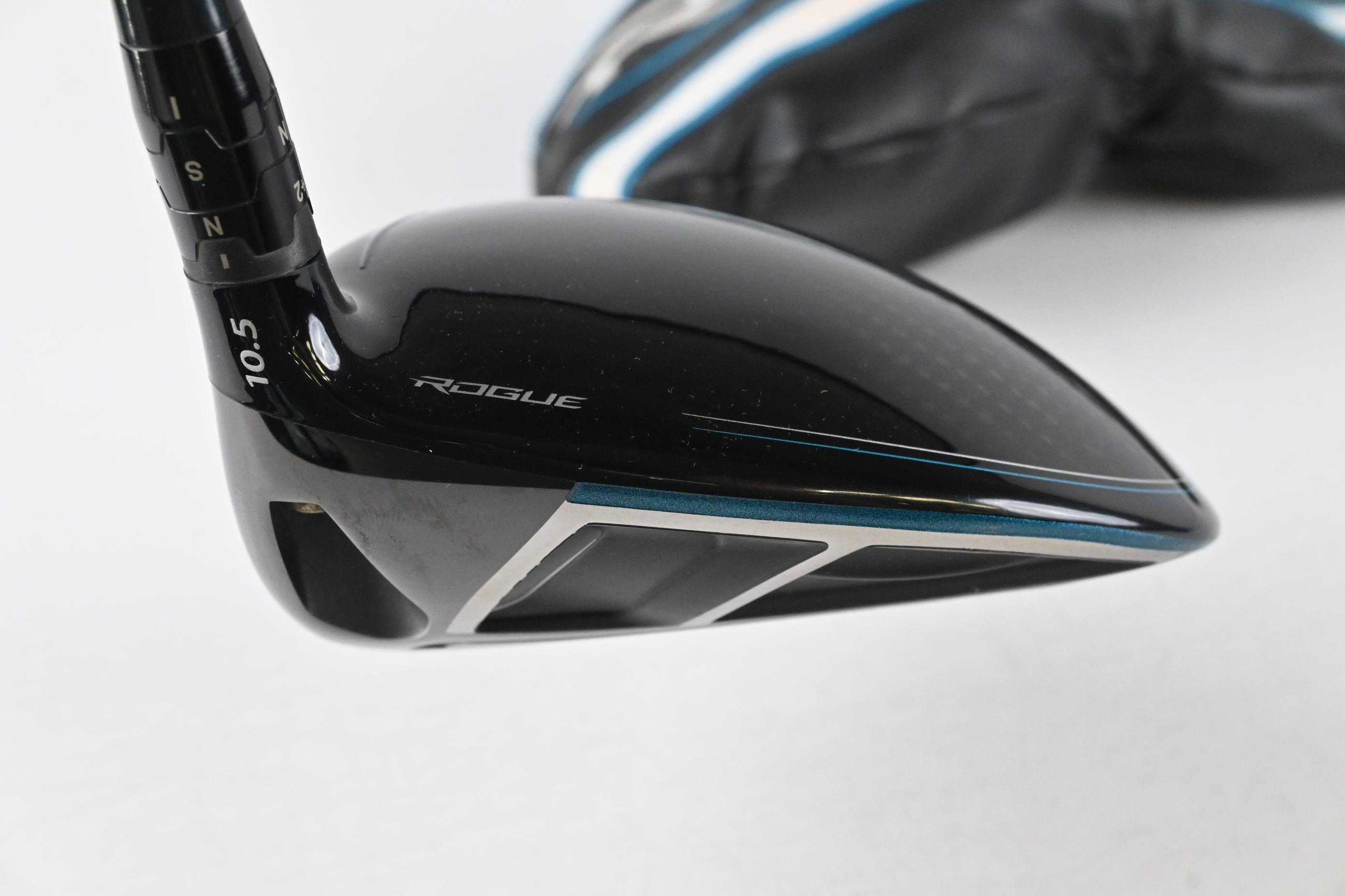 Callaway Rogue Driver / 10.5 Degree / Regular Flex EvenFlow Blue 65 Shaft