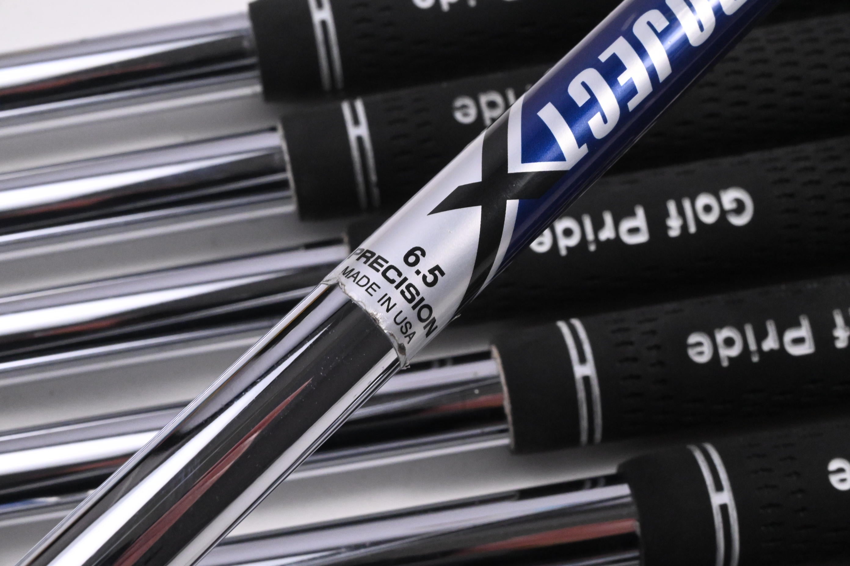 Titleist MB 620 Irons / 4-PW / X-Flex Project X Steel Shafts