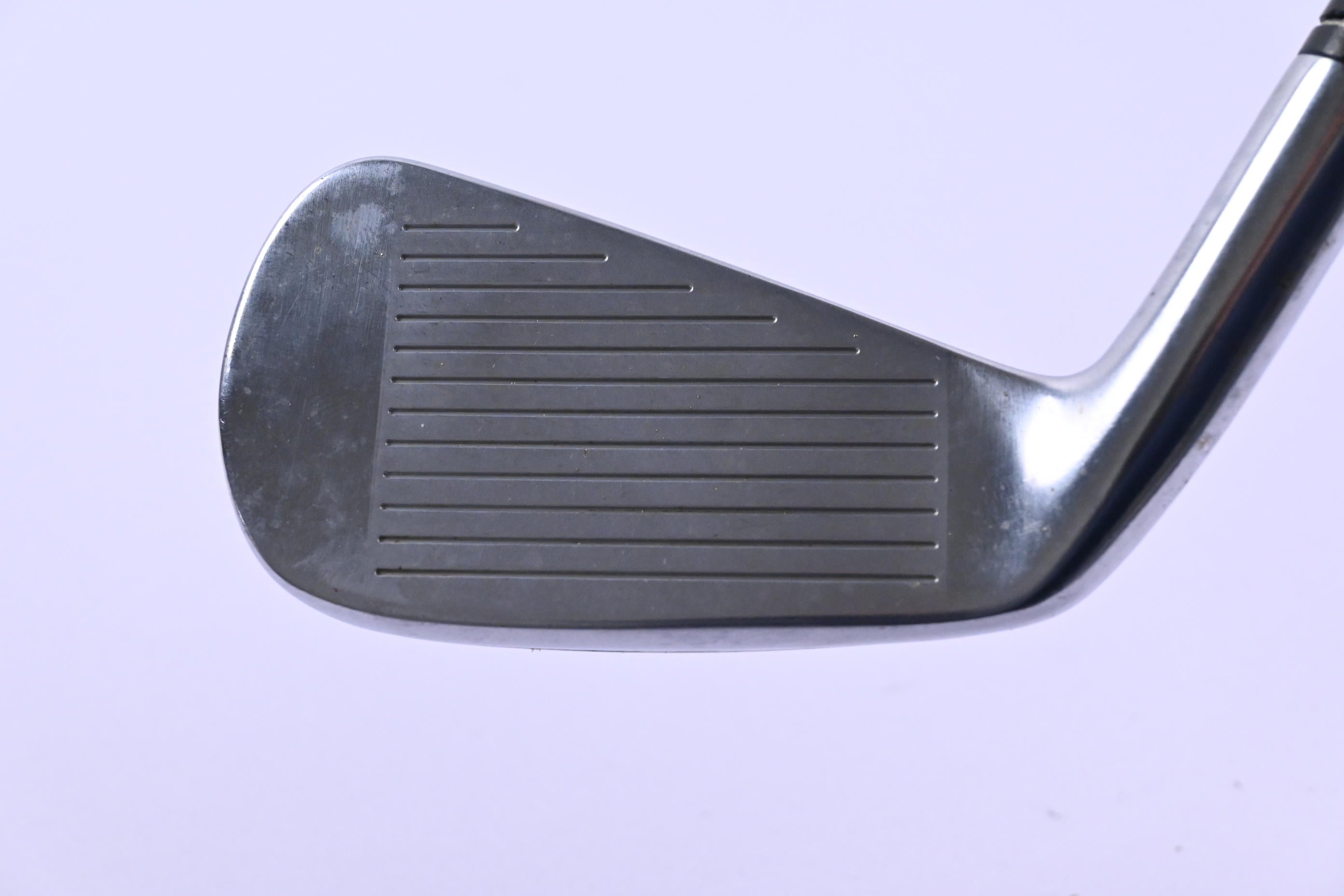 Taylormade P790 UDI 2017 #2 Iron / 17 Degree / Stiff Flex Dynamic Gold 105 S300