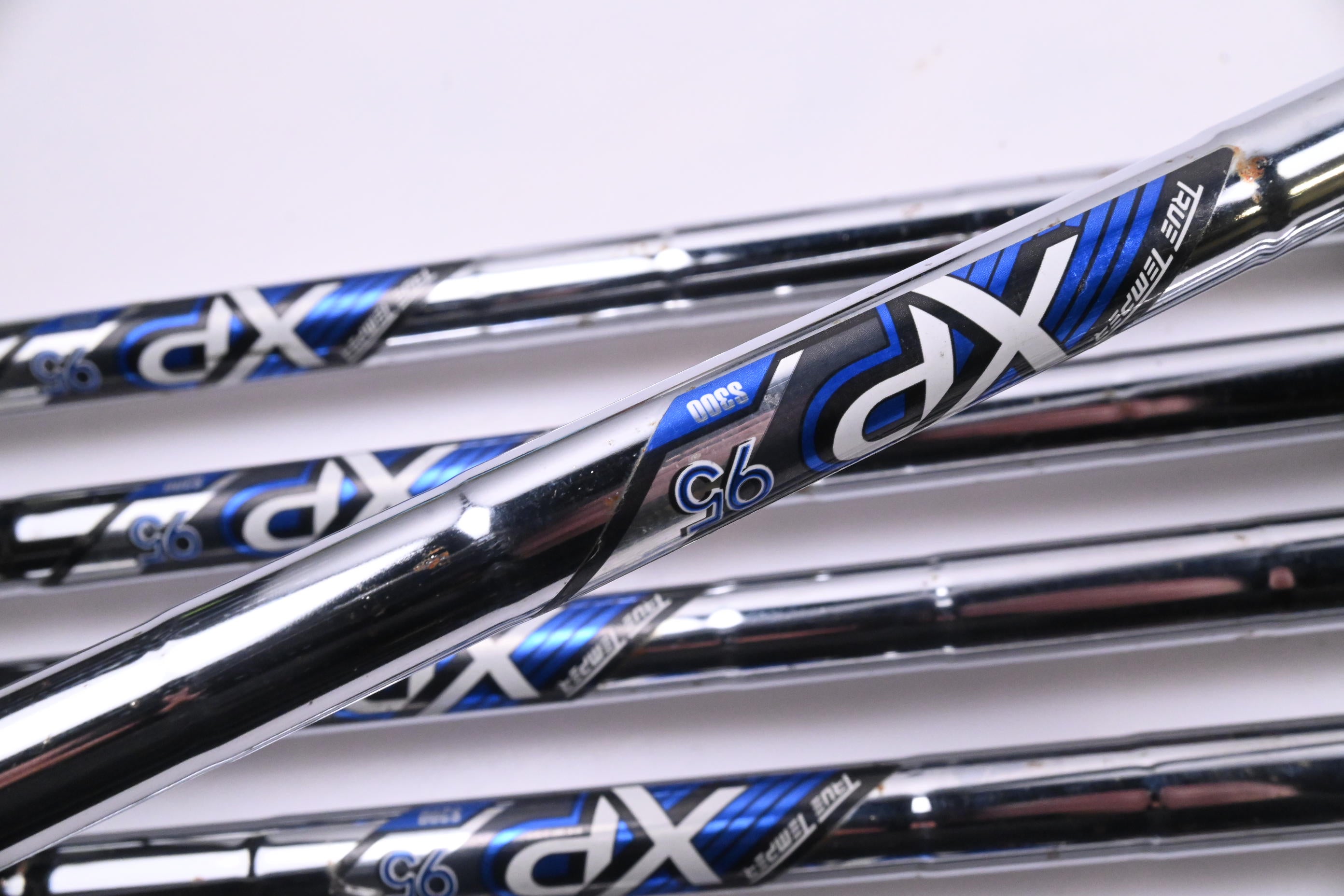 Callaway Rogue Irons / 4-9i / Stiff Flex XP 95 S300 Shafts