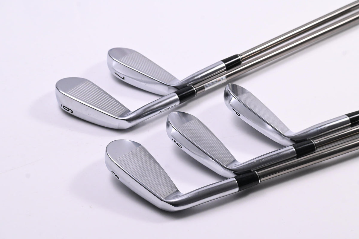 Srixon ZX5/Z-Forged II Combo Irons / 6-PW / Stiff Flex Recoil ES 780 Shafts