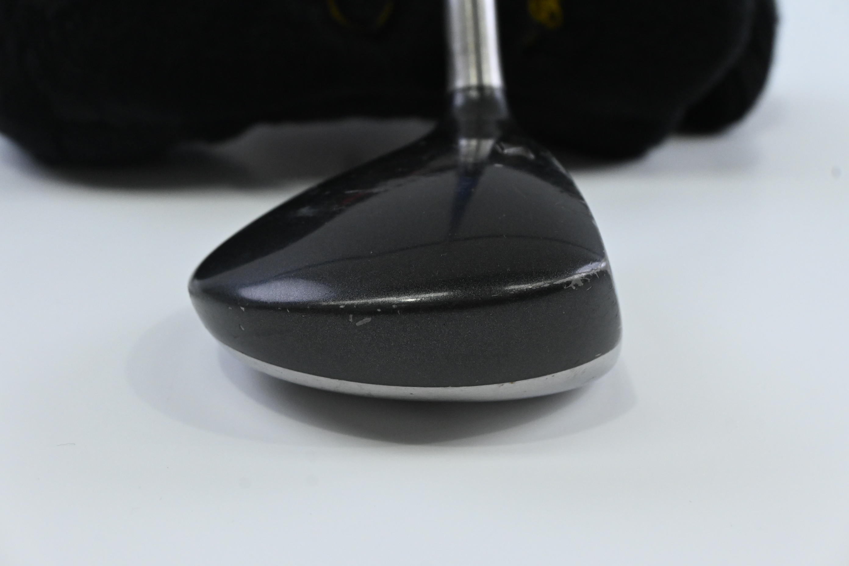 Titleist 904 F #3 Wood / 15 Degree / Regular Flex Graphite Design 6