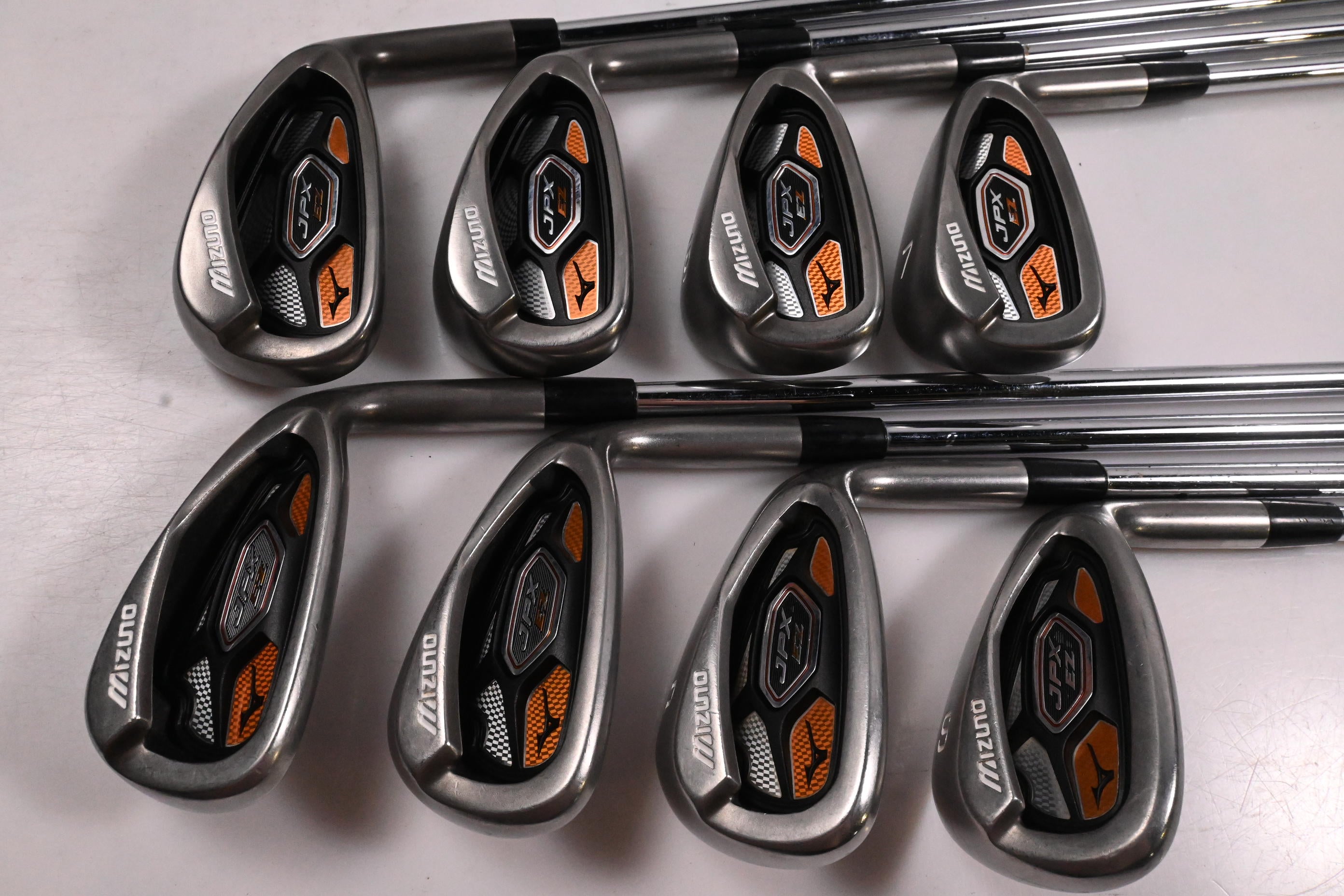 Mizuno JPX EZ 2013 Irons / 4-PW+SW / Regular Flex XP 105 R300 Shafts