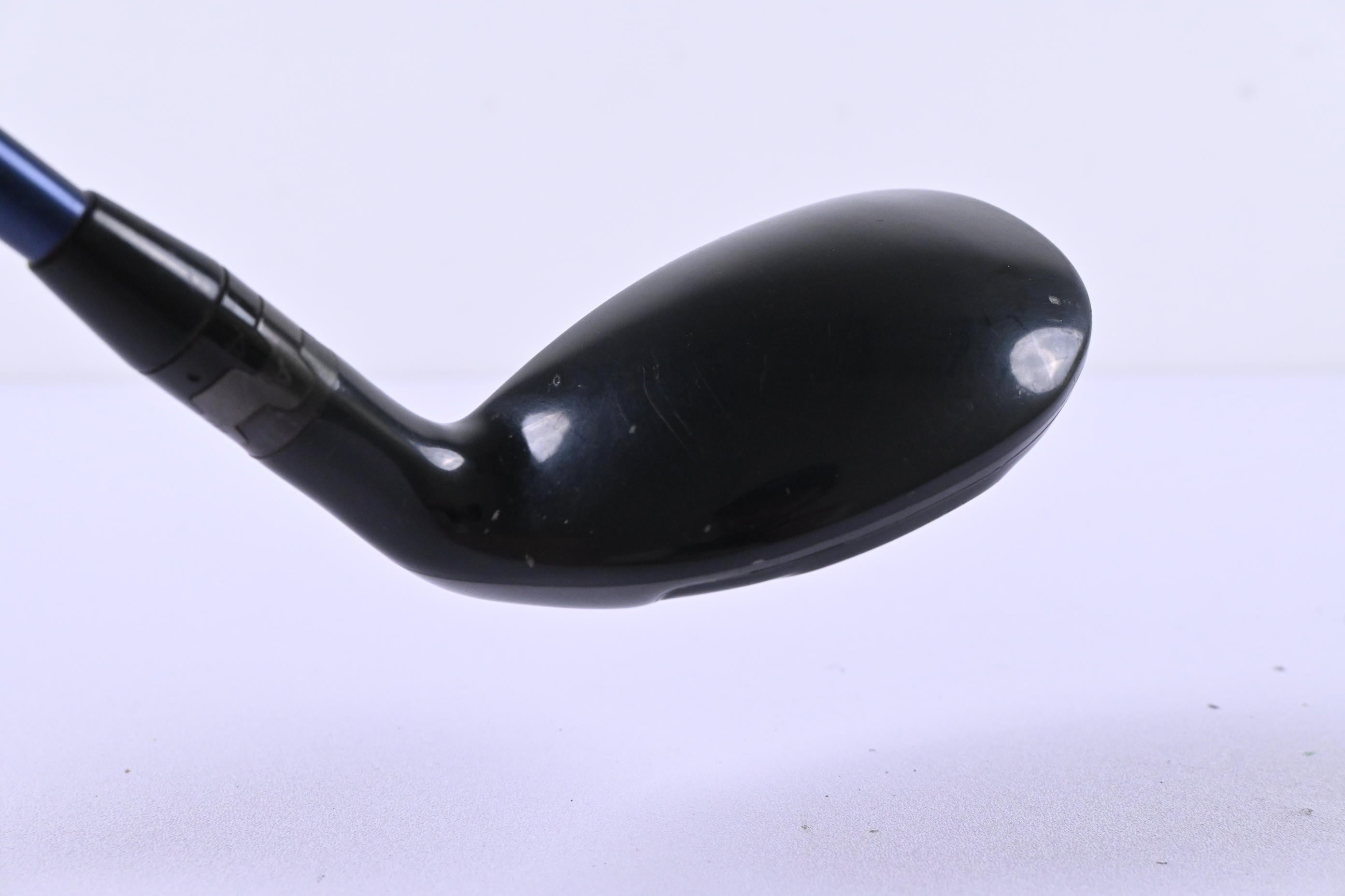 Titleist 910H #3 Hybrid / 19 Degree / Regular Flex Diamana Kai'li 80 Shaft