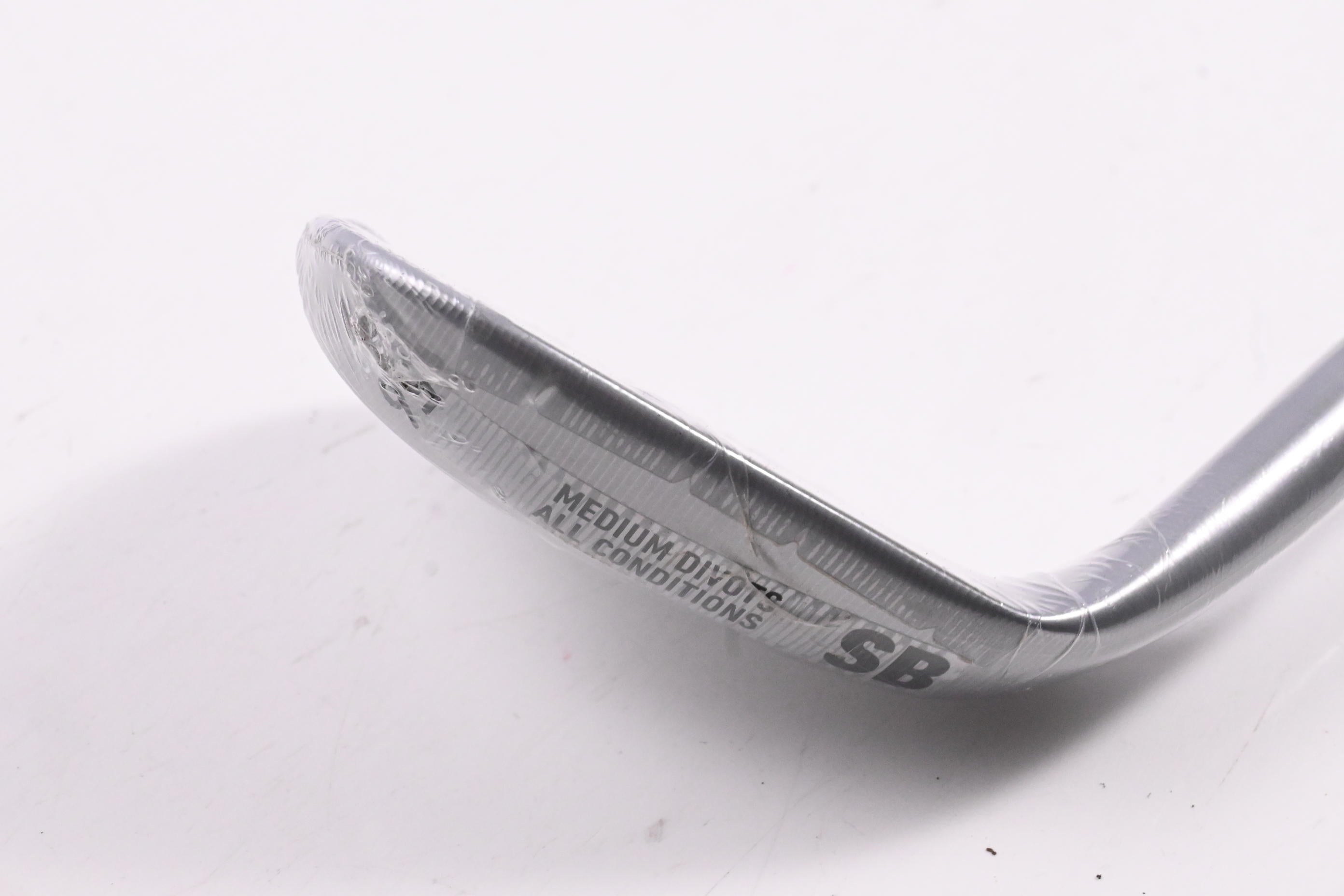 Taylormade Milled Grind 5 Sand Wedge / 56 Degree / Wedge Flex Dynamic Gold 115