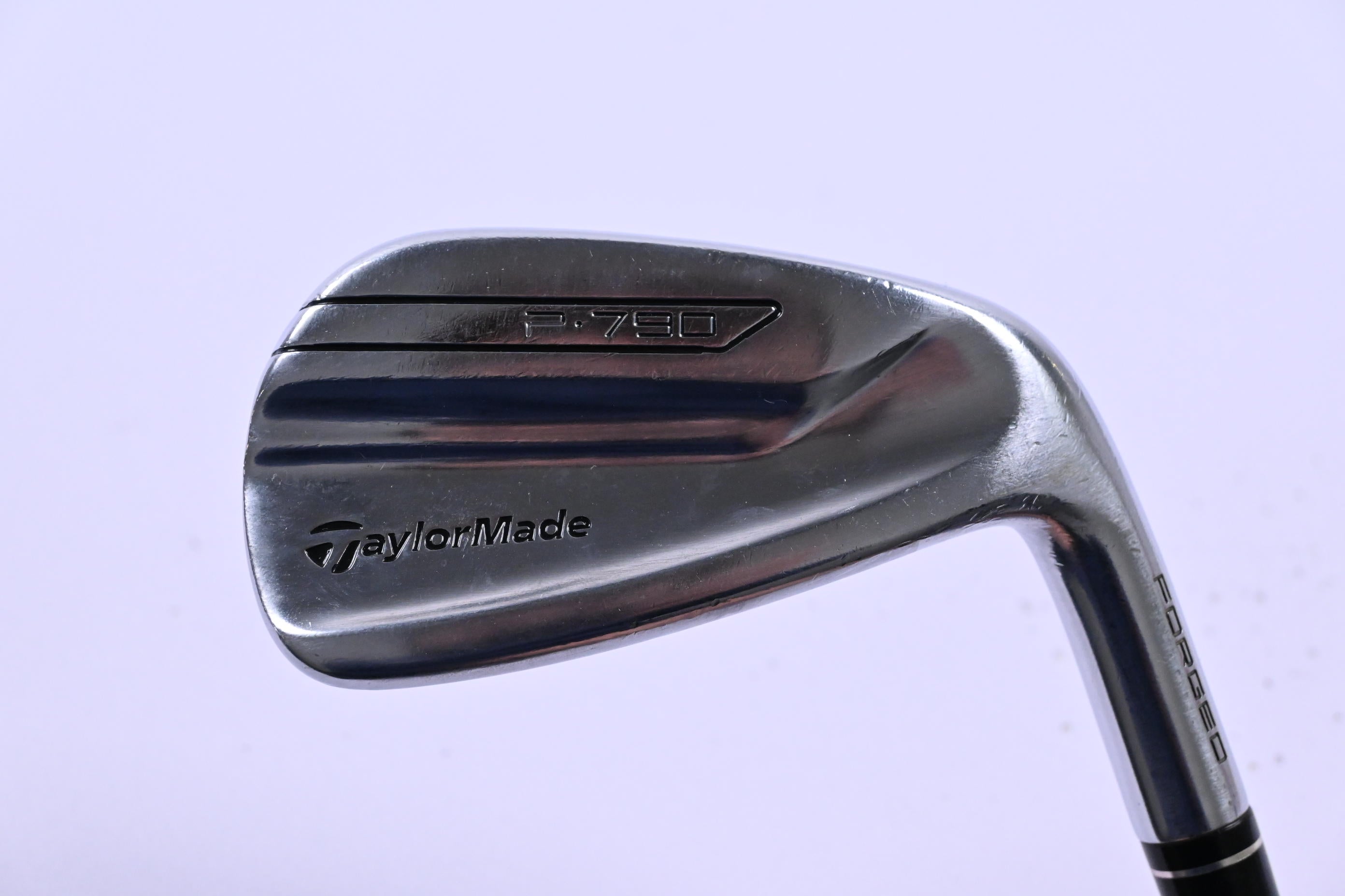 Taylormade P790 2017 #8 Iron / Regular Flex Dynamic Gold 105 R300 Shaft