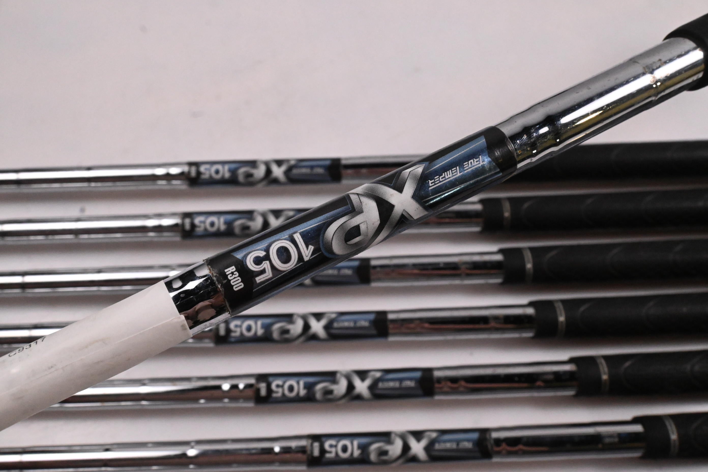 Mizuno JPX EZ 2013 Irons / 4-PW+SW / Regular Flex XP 105 R300 Shafts