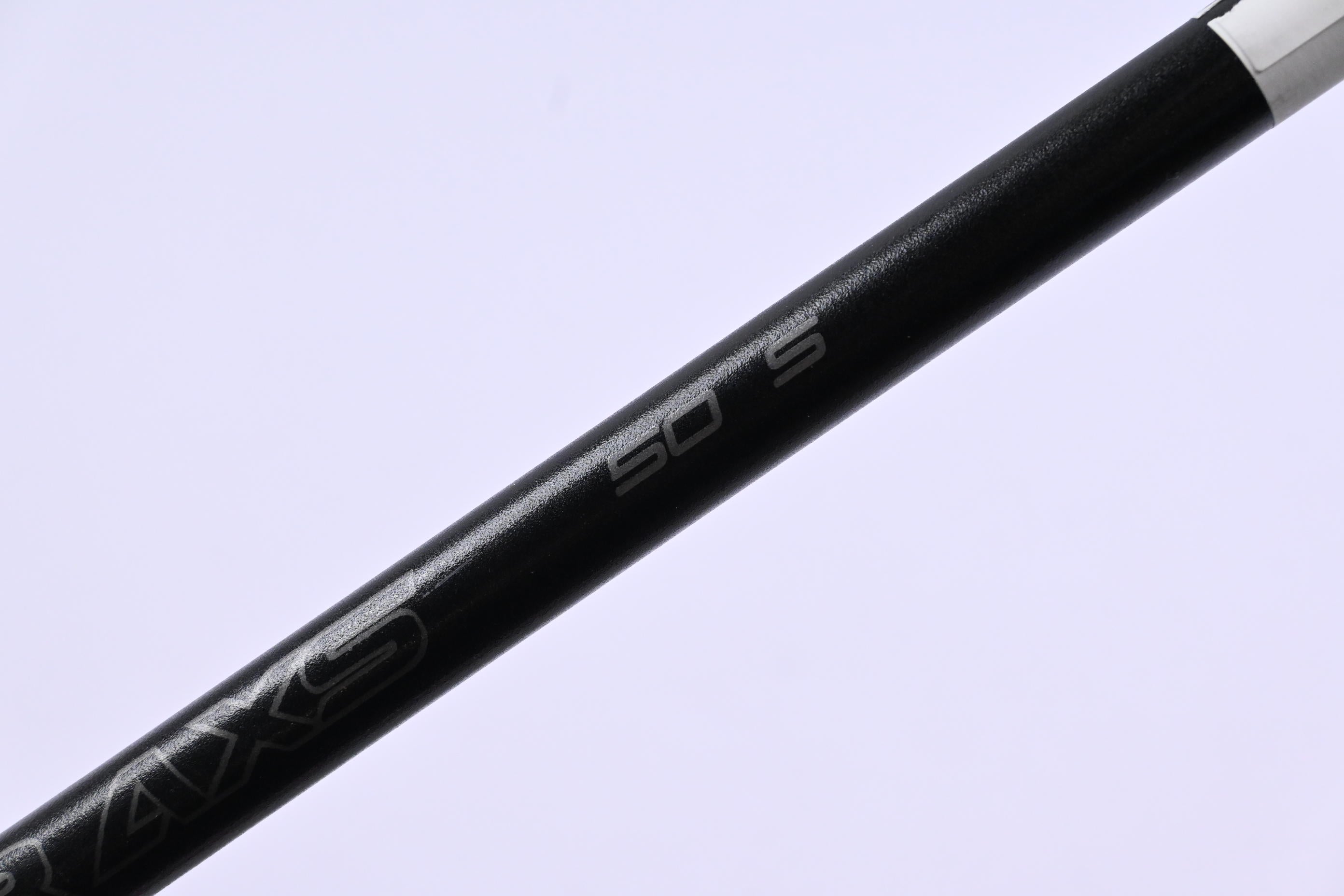 LA Golf Tour AXS Red 50 Driver Shaft / Stiff Flex / Taylormade 2nd Gen Adapter