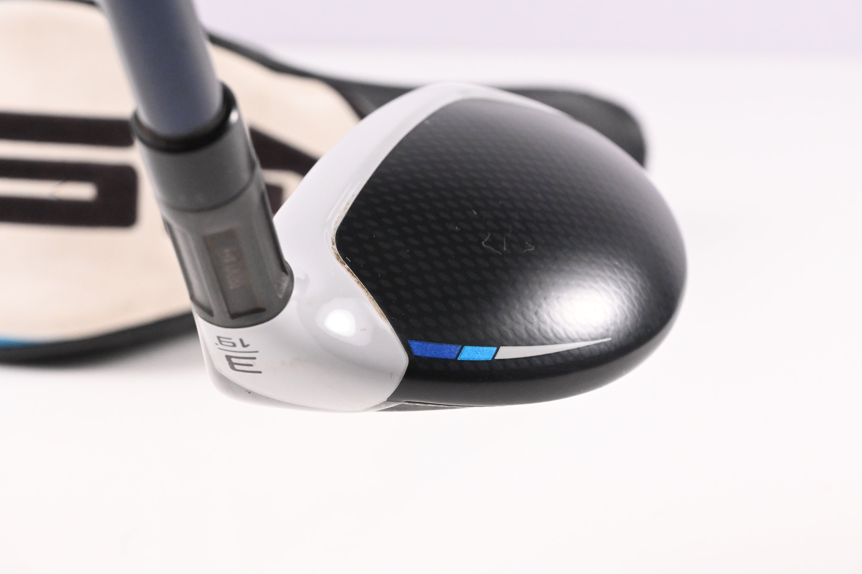 Taylormade SIM2 Max #3 Hybrid / 19 Degree / Stiff Flex Fujikura Ventus Blue 7