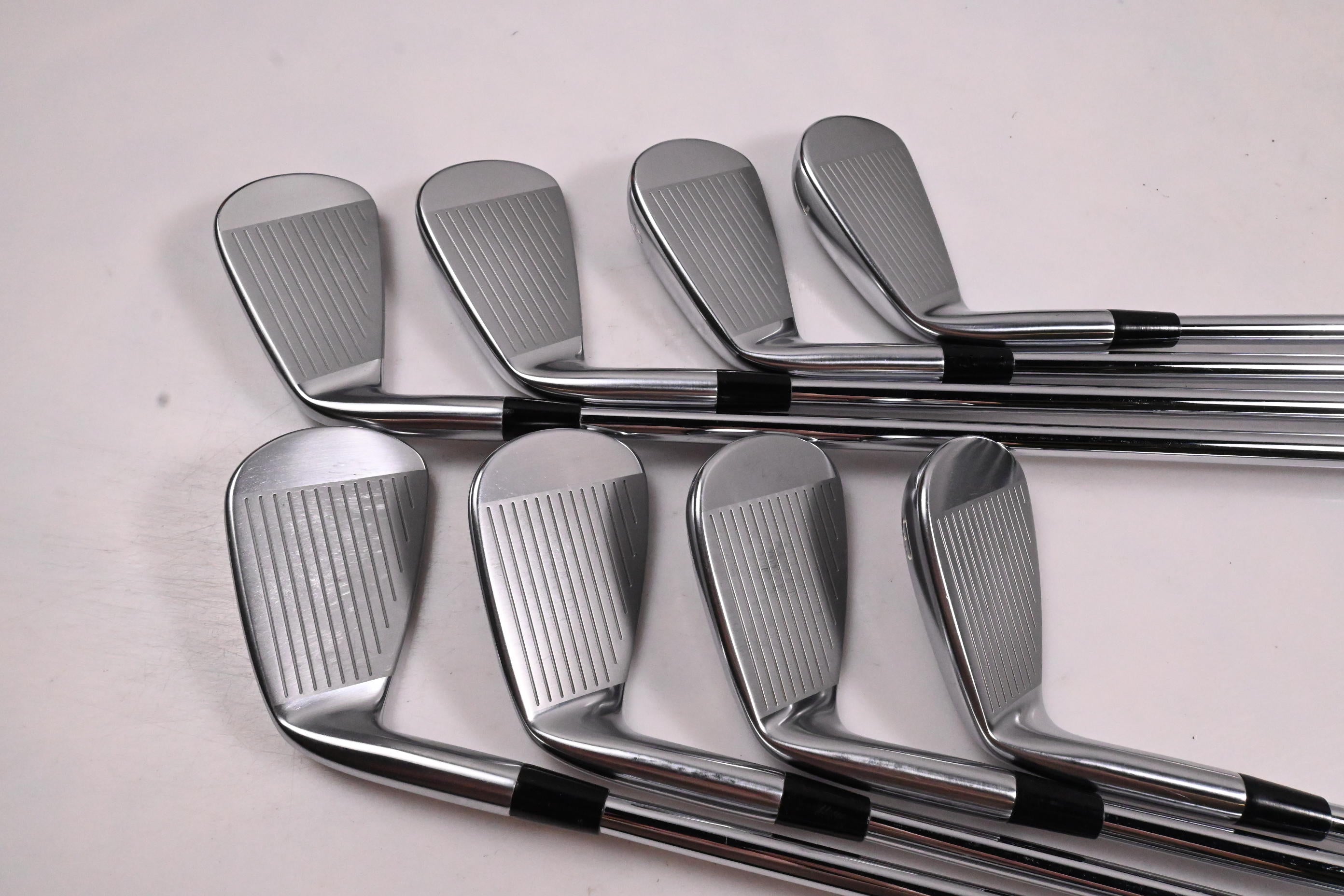 Mizuno Pro 245 Irons / 4-PW+GW / Regular Flex Project X LZ 115 Shafts