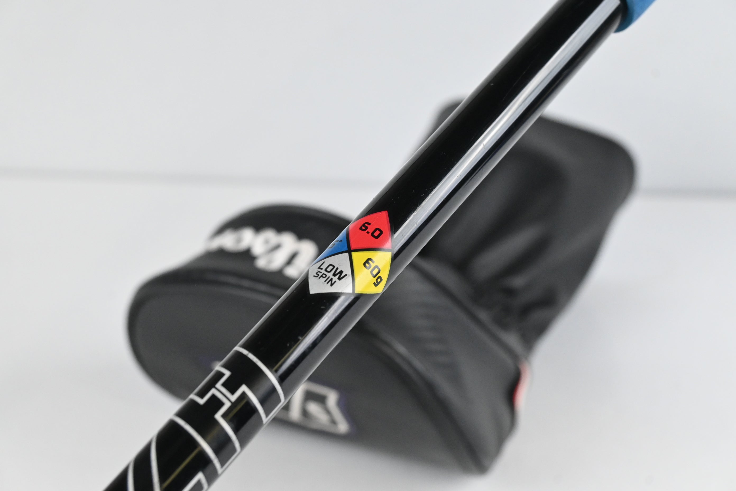 Wilson Dynapower Carbon 2023 Driver / 9 Degree / Stiff Flex HZRDUS Smoke RDX