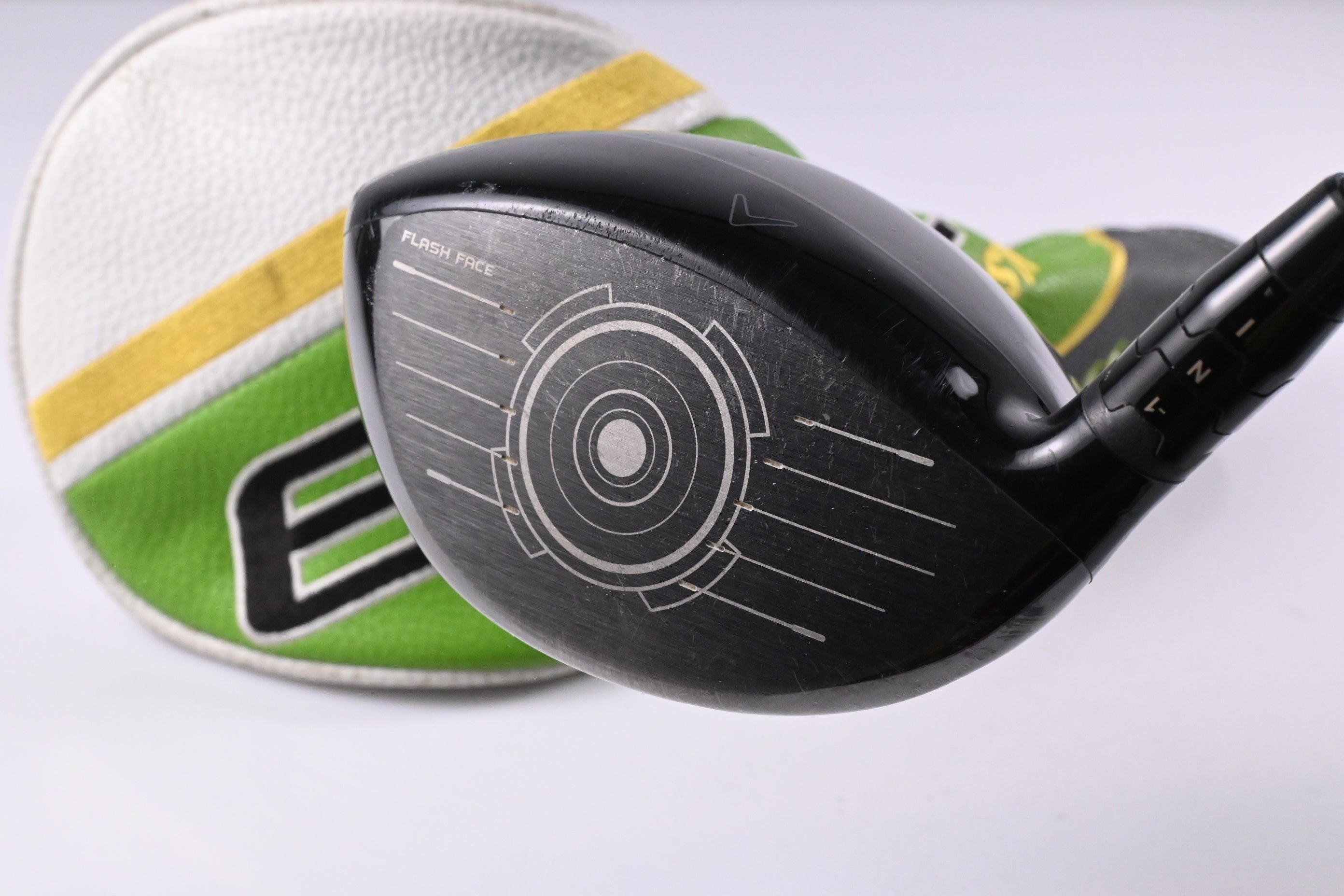 Callaway Epic Flash Driver / 9 Degree / Regular Flex Hzrdus Smoke Black 60 Shaft