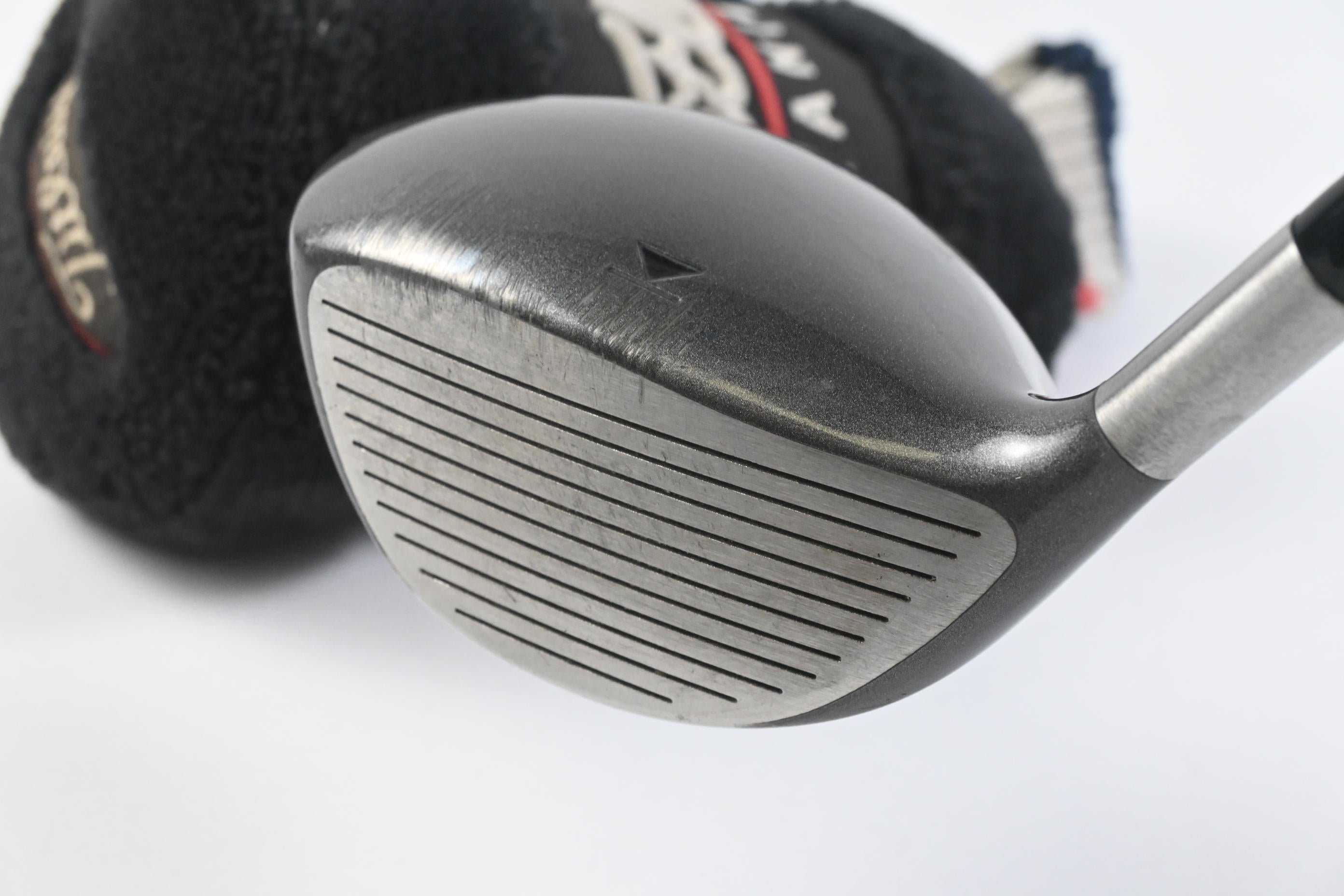 Titleist 975 D Driver / 9.5 Degree / Stiff Flex Titleist Shaft