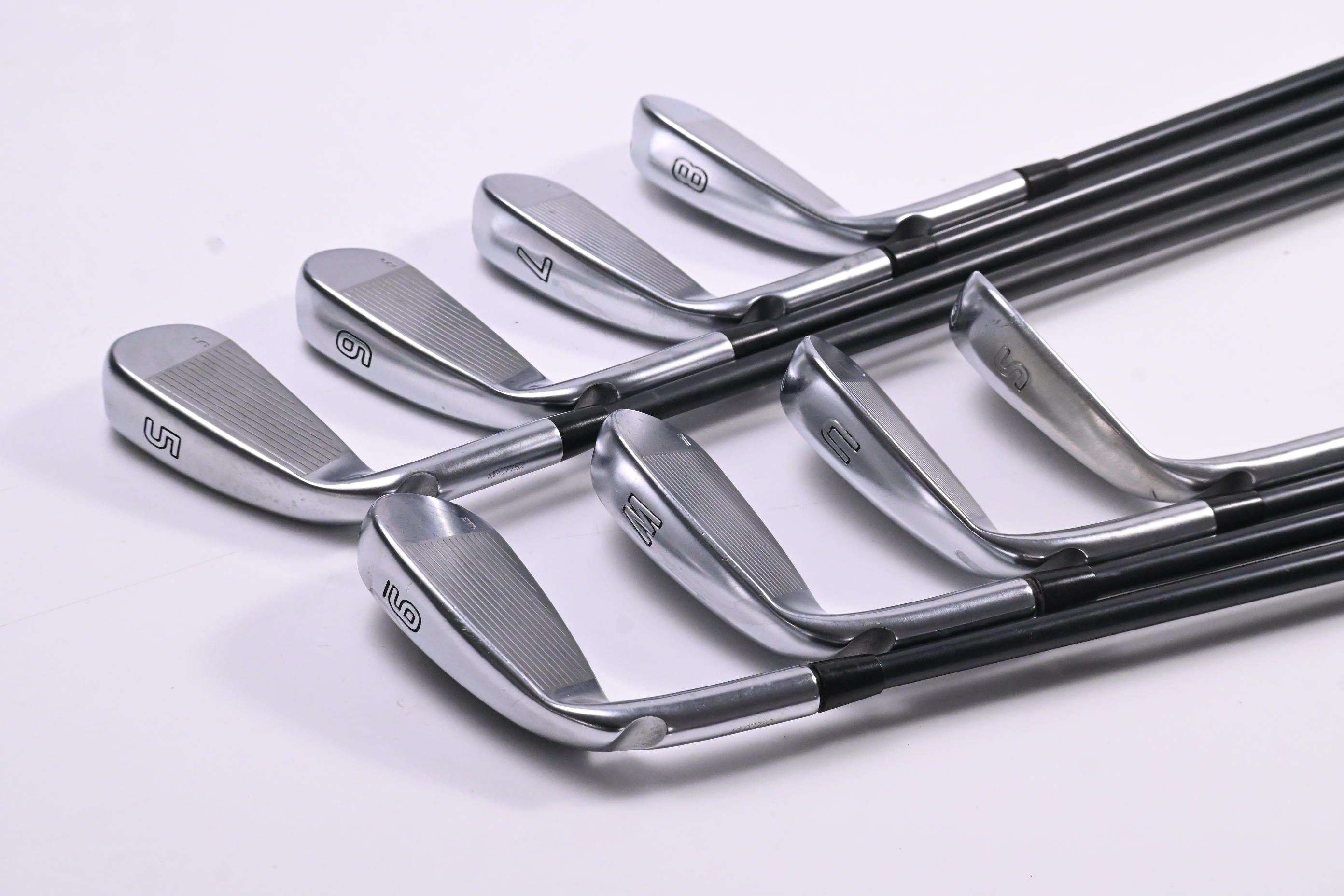 Ping G410 Irons / 5-PW+GW+SW / Green Dot / Regular Flex Ping Alta CB Red Shafts
