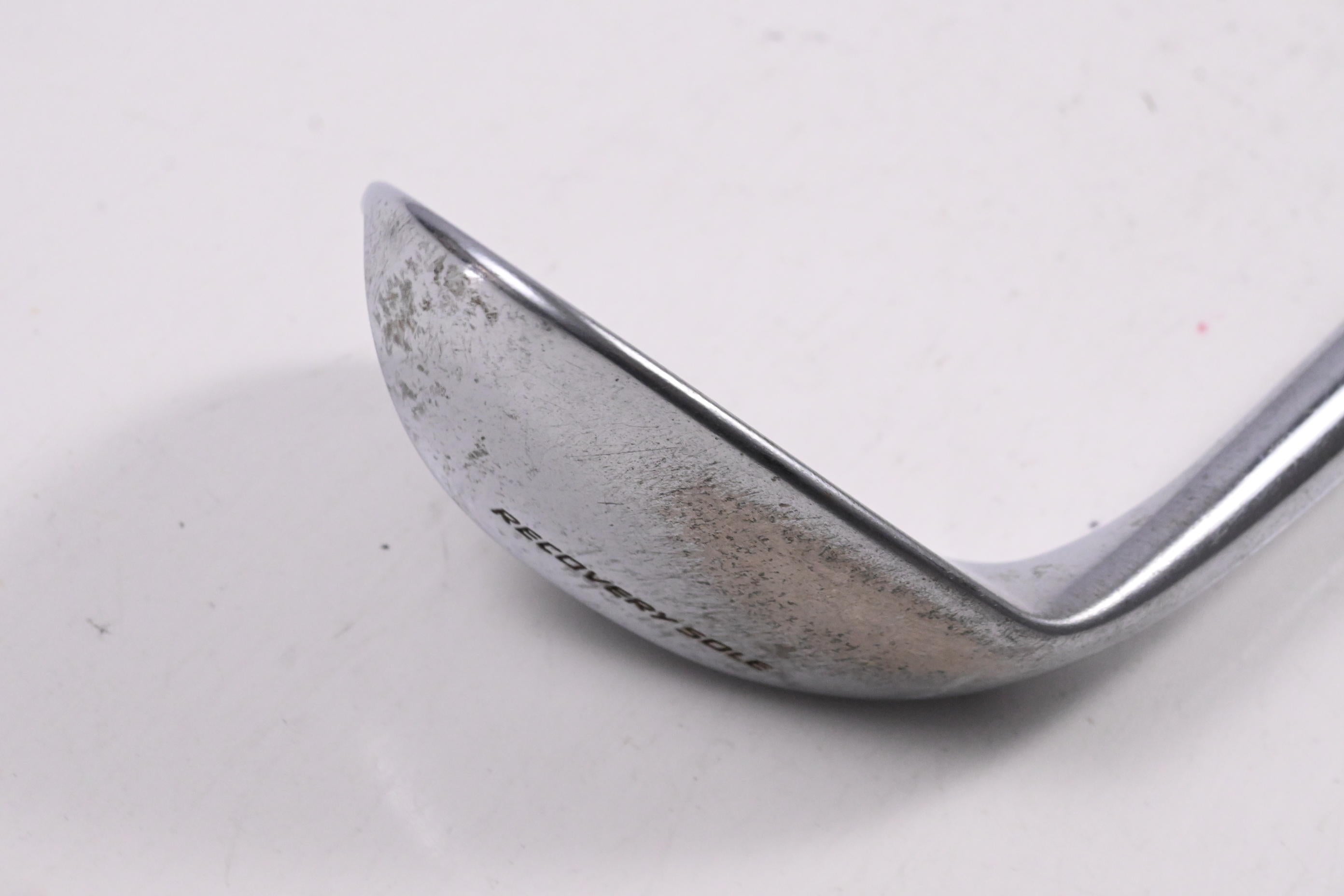 Cleveland 588 Original Lob Wedge / 60 Degree / Wedge Flex Dynamic Gold Shaft