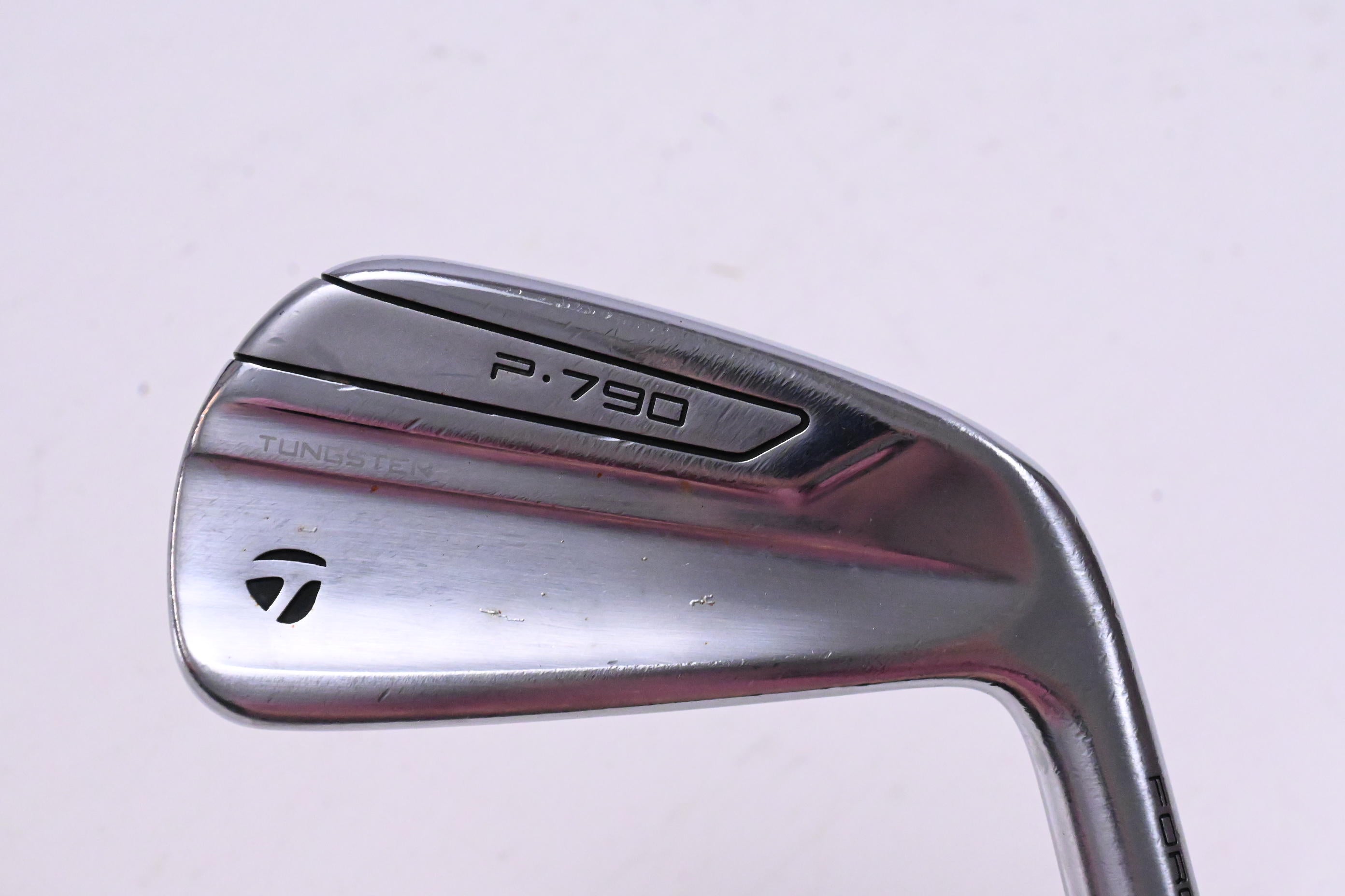 Taylormade P790 UDI 2019 #2 Iron / 17 Degree / Stiff Flex HZRDUS Smoke Black 90