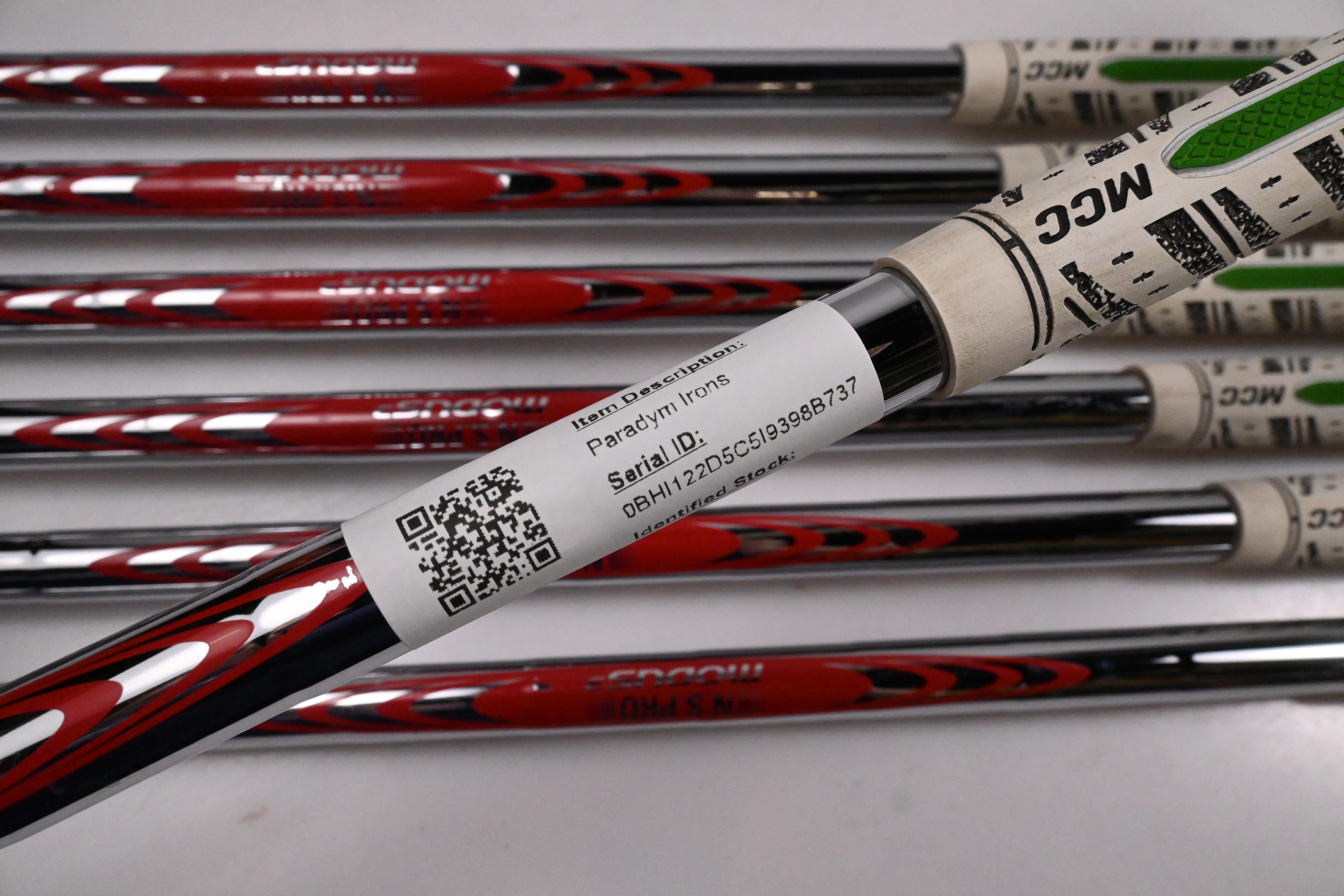 Callaway Paradym Irons / 5-PW+GW / Stiff Flex N.S.Pro Modus³ Tour 105 Shafts