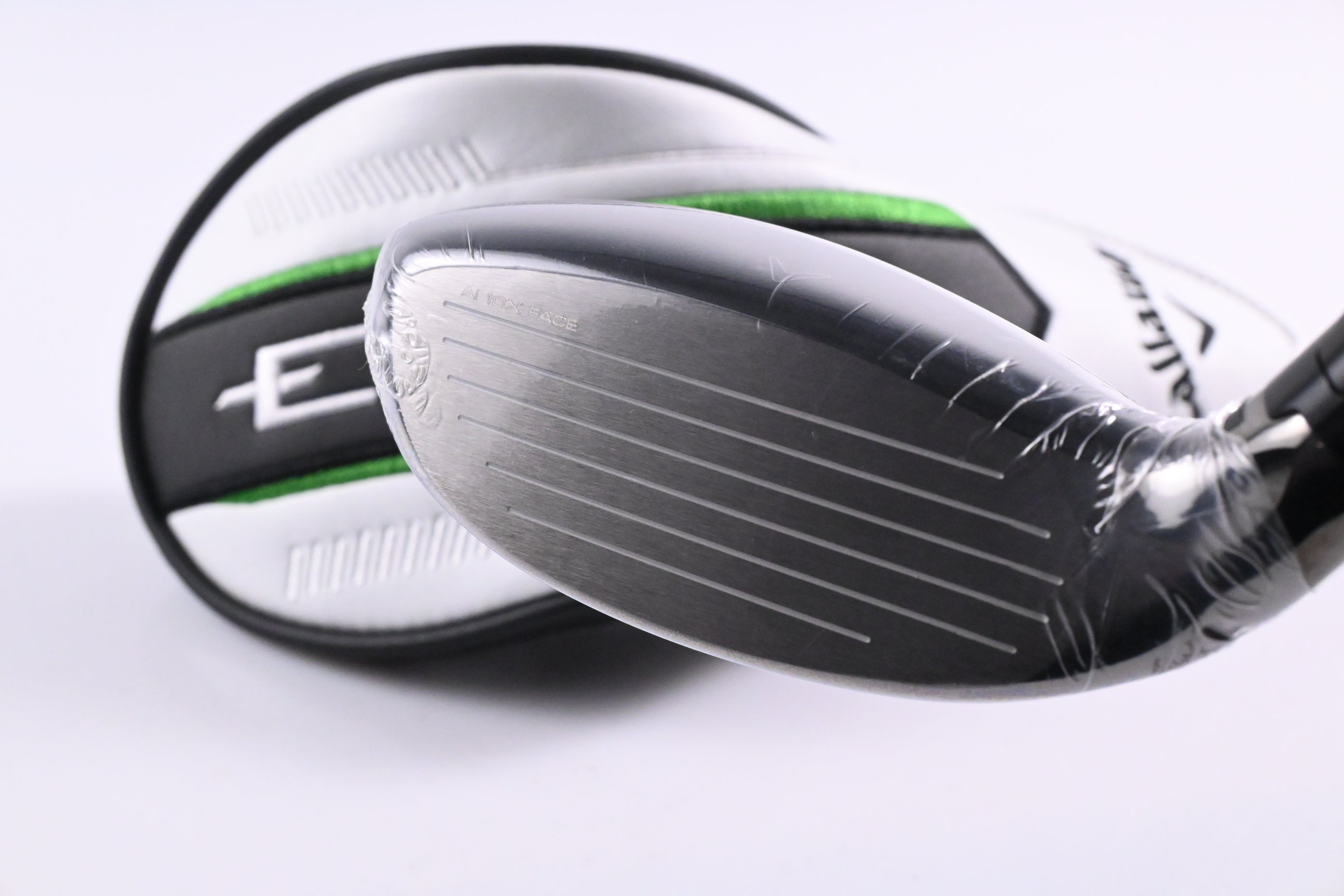 Callaway Elyte #4 Hybrid / 22 Degree / Regular Flex Denali Charcoal 60 Shaft