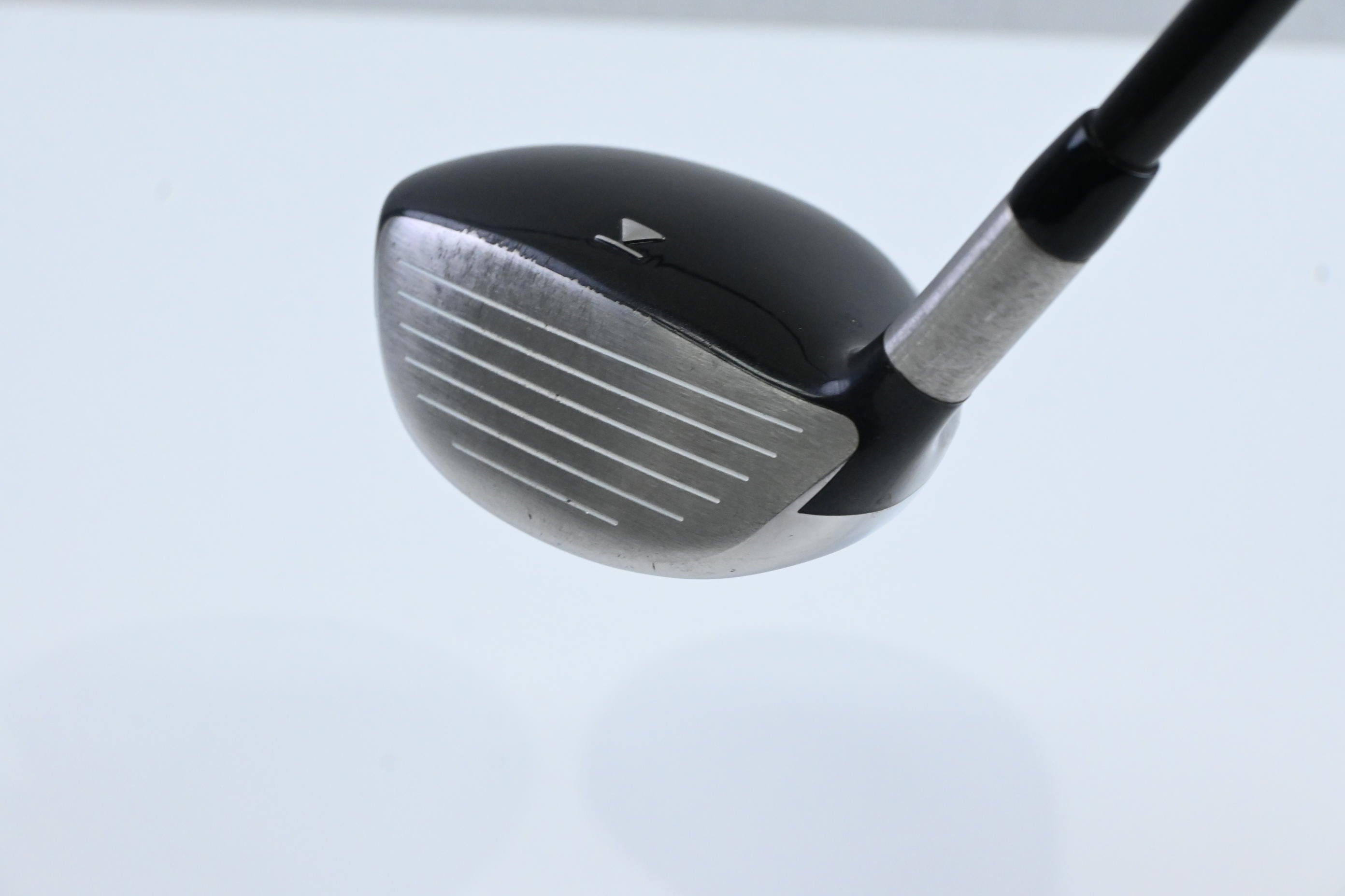 Titleist 909 F3 #3 Wood / 15 Degree / X-Flex Fit Onl-11 Shaft
