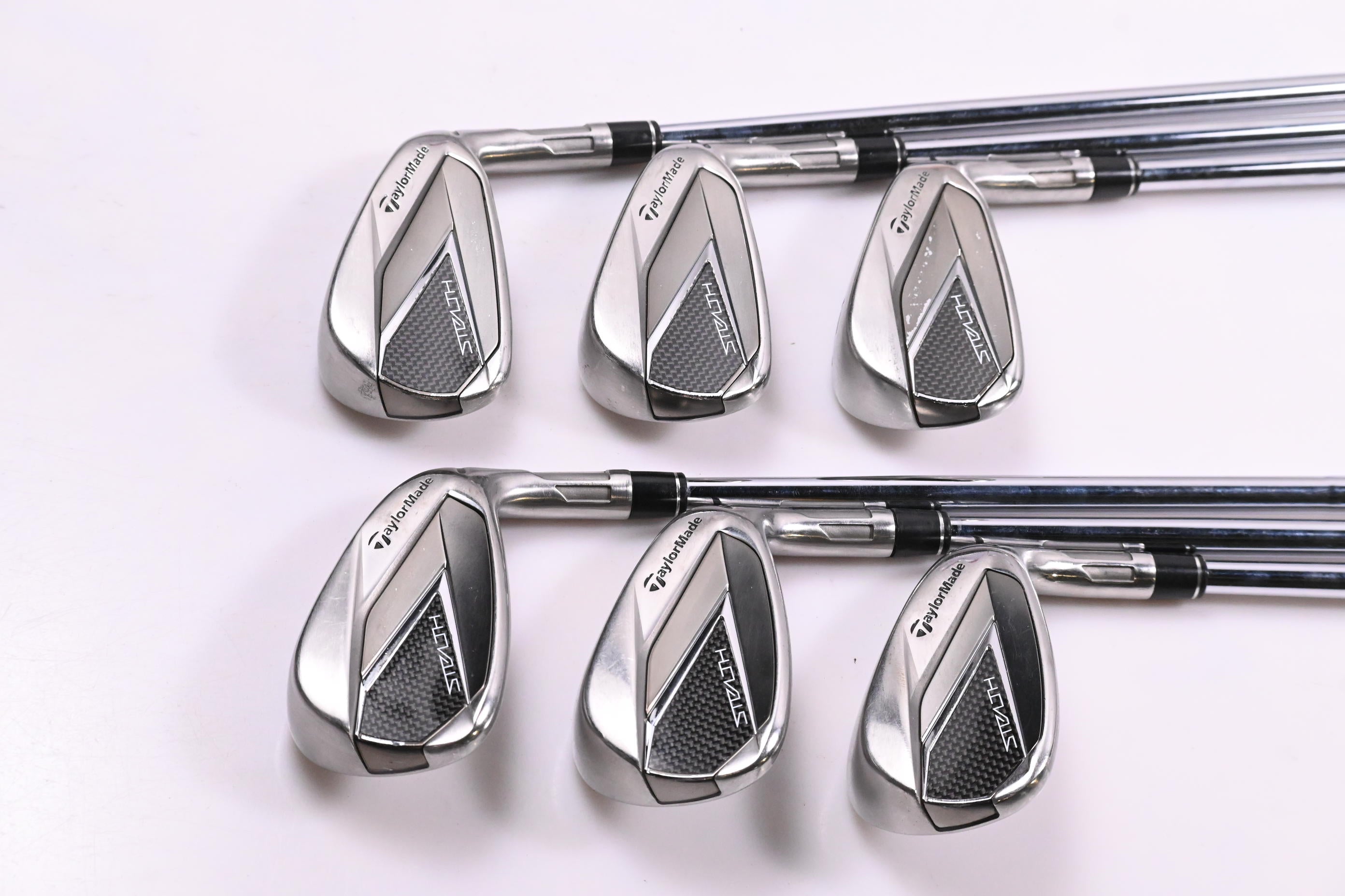 Taylormade Stealth Irons / 5-PW / Stiff Flex Dynamic Gold 105 S300 Shafts