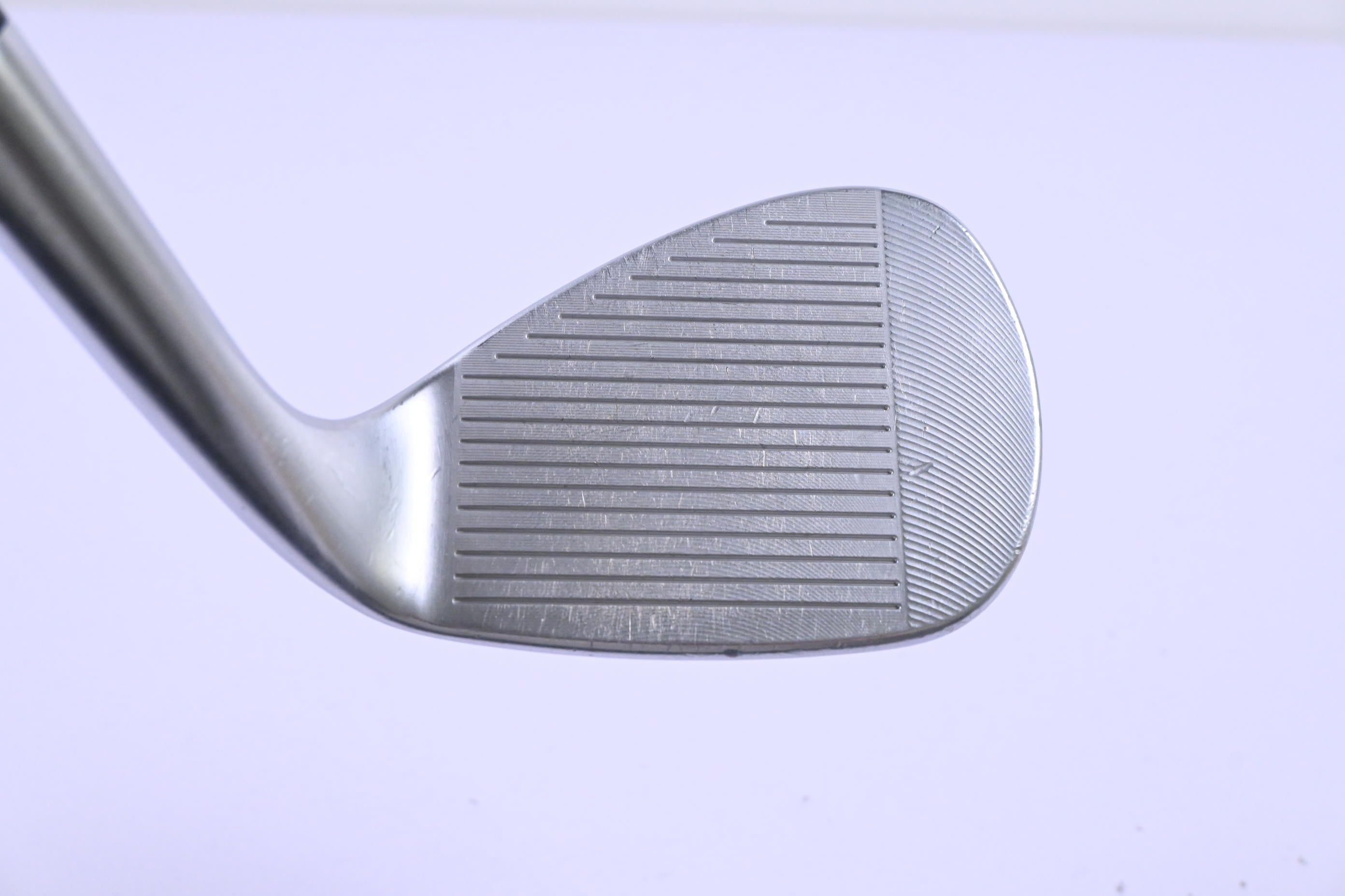 Left Hand Cleveland CBX Zipcore Lob Wedge / 60 Degree / Wedge Flex Dynamic Gold