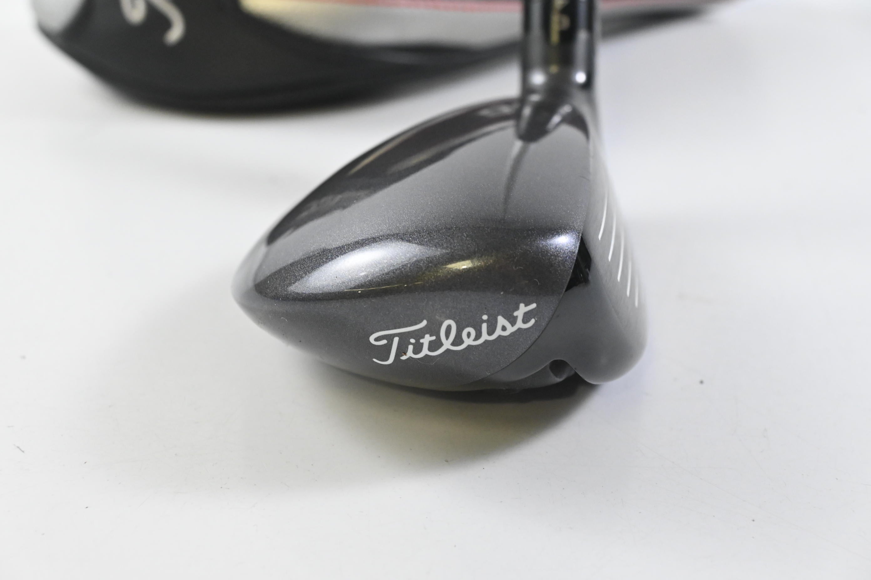 Titleist 816 H1 #3 Hybrid / 19 Degree / Stiff Flex Aldila Rogue 95 MSI Black 85