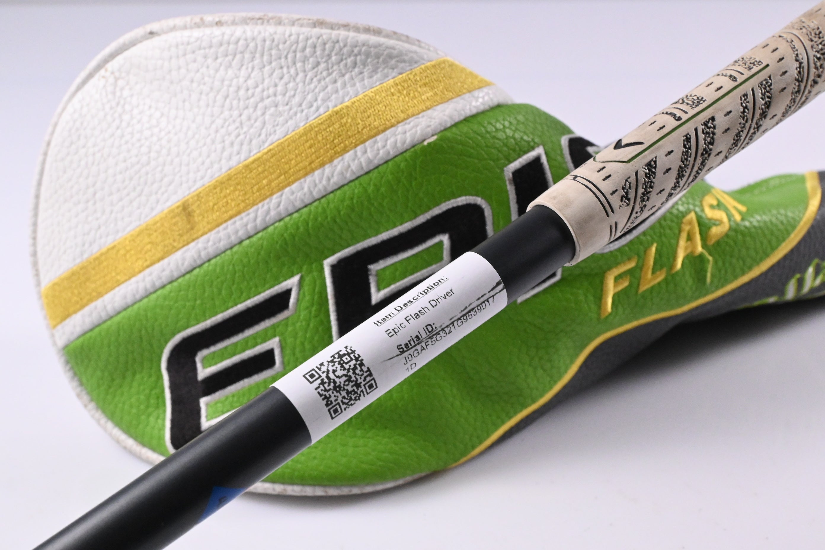 Callaway Epic Flash Driver / 9 Degree / Regular Flex Hzrdus Smoke Black 60 Shaft