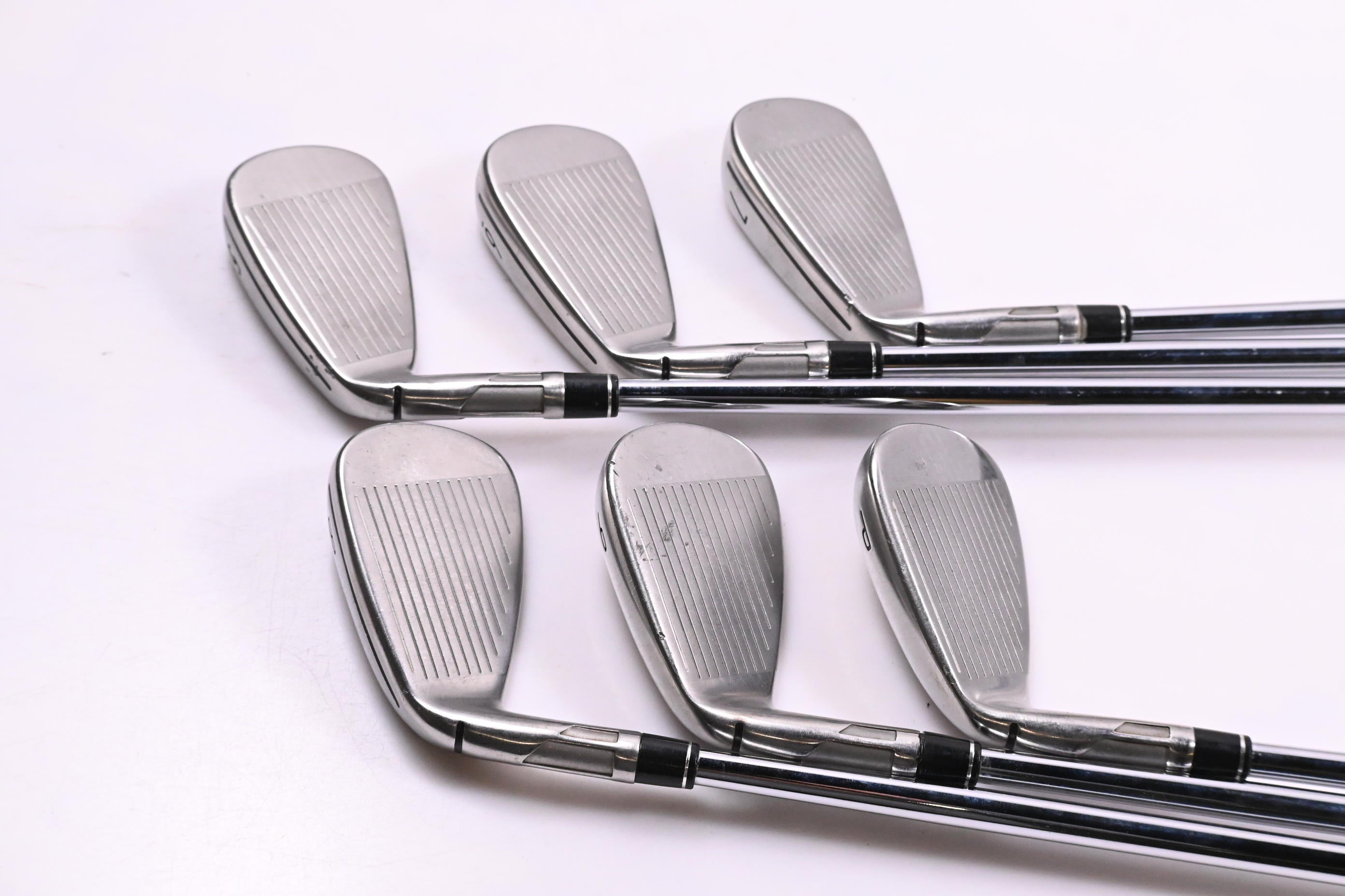 Taylormade Stealth Irons / 5-PW / Stiff Flex Dynamic Gold 105 S300 Shafts