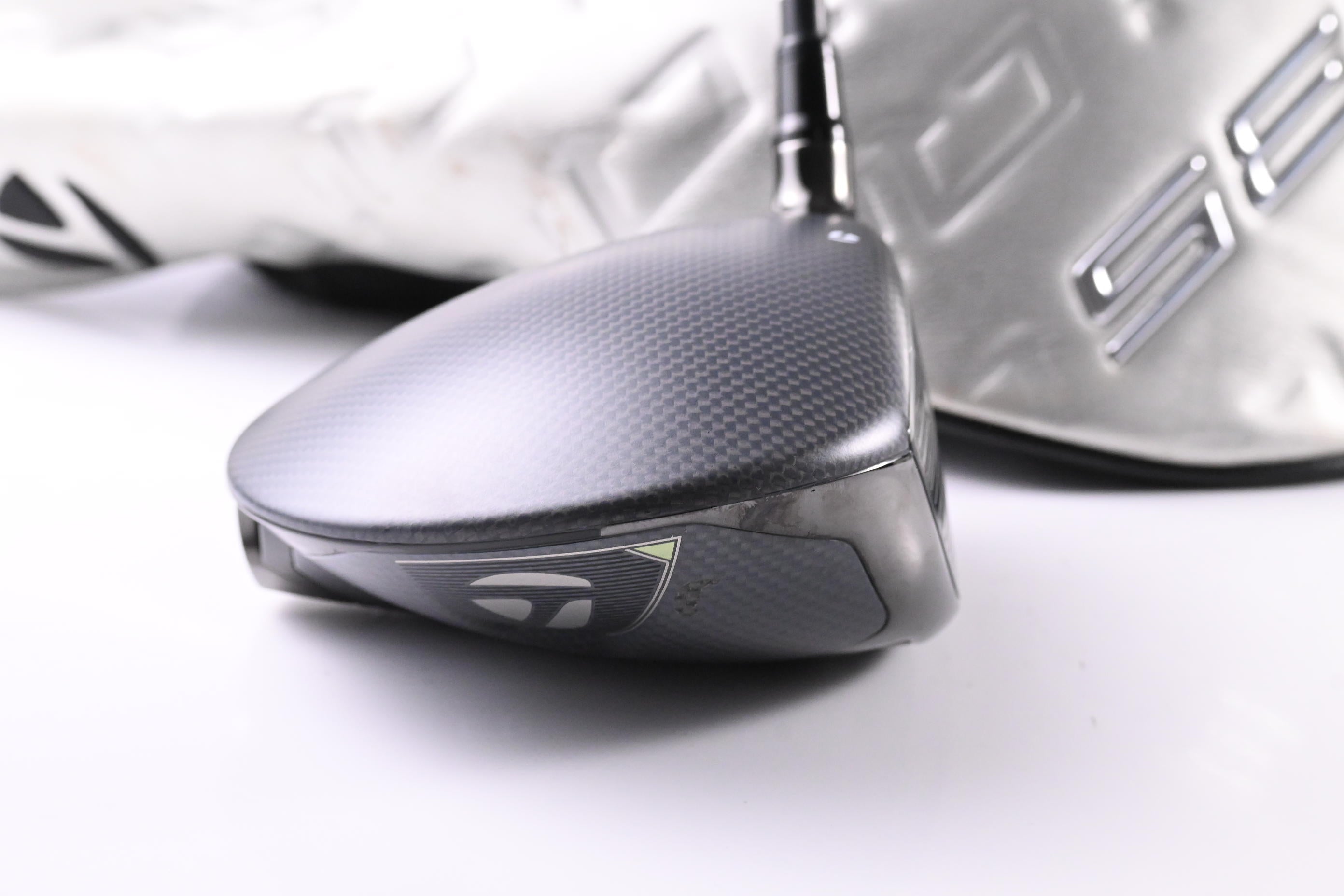 Taylormade Qi35 LS Driver / 9 Degree / Regular Flex Fujikura Ventus Blue 5 '25