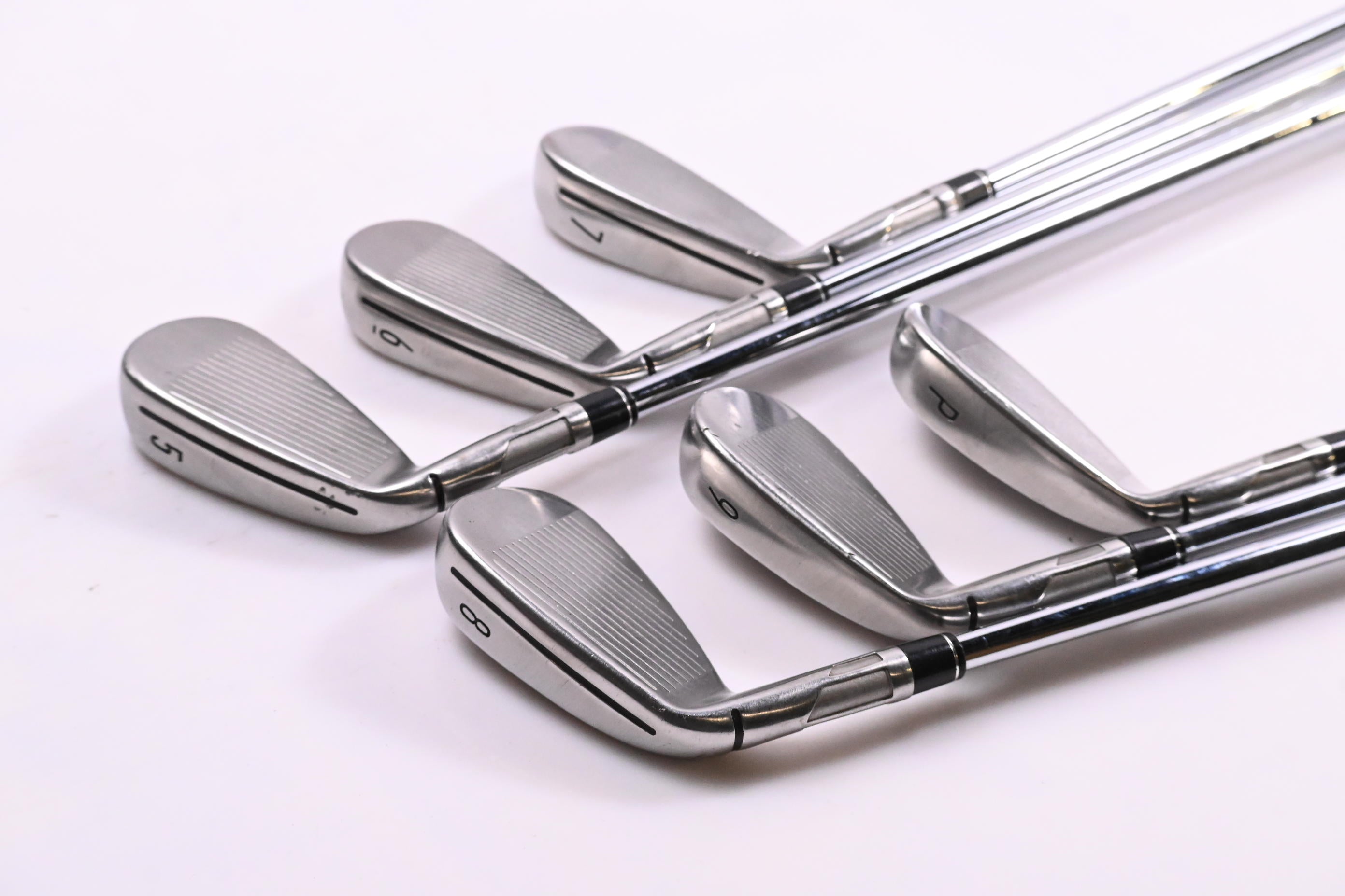 Taylormade Stealth Irons / 5-PW / Stiff Flex Dynamic Gold 105 S300 Shafts