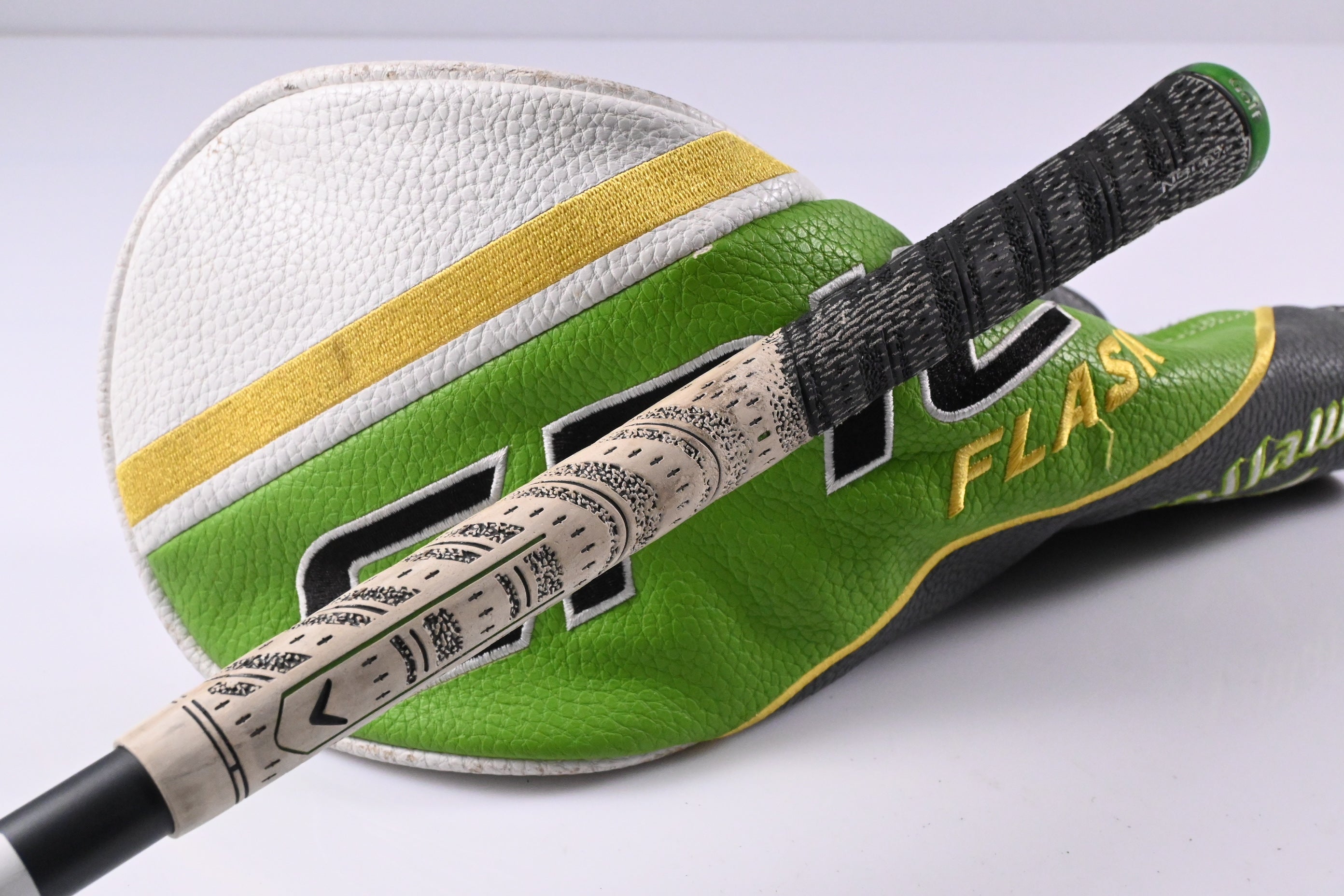 Callaway Epic Flash Driver / 9 Degree / Regular Flex Hzrdus Smoke Black 60 Shaft