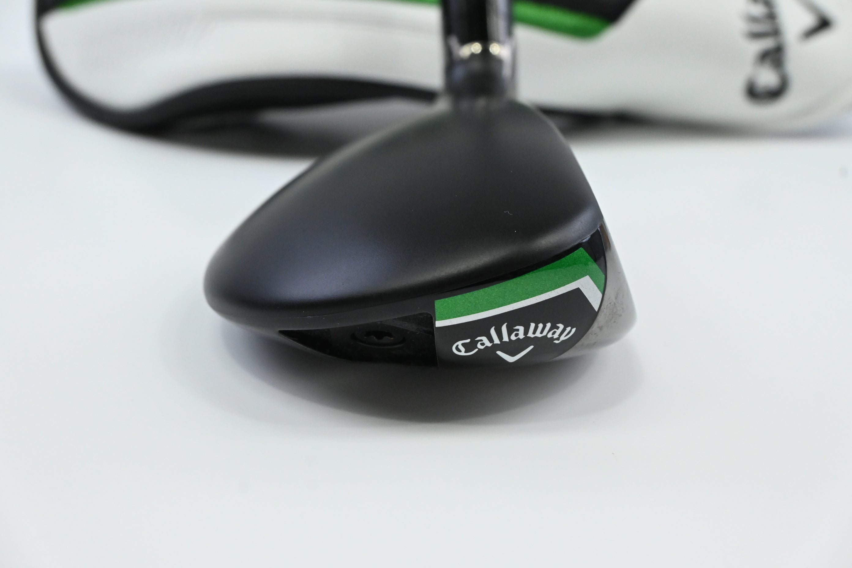 Callaway Elyte #4 Hybrid / 22 Degree / Regular Flex Denali Charcoal 60 Shaft