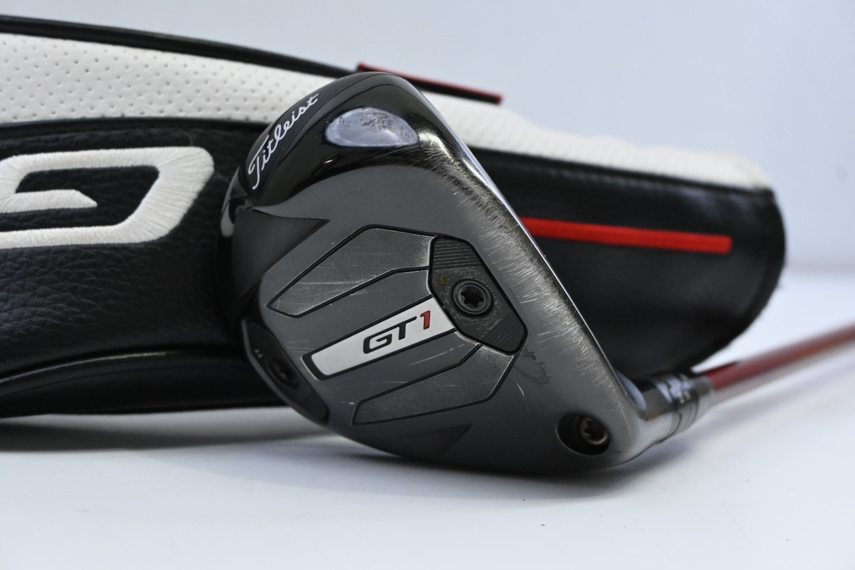 Titleist GT1 #6 Hybrid / 26 Degree / Regular Flex Denali Red 60 Shaft