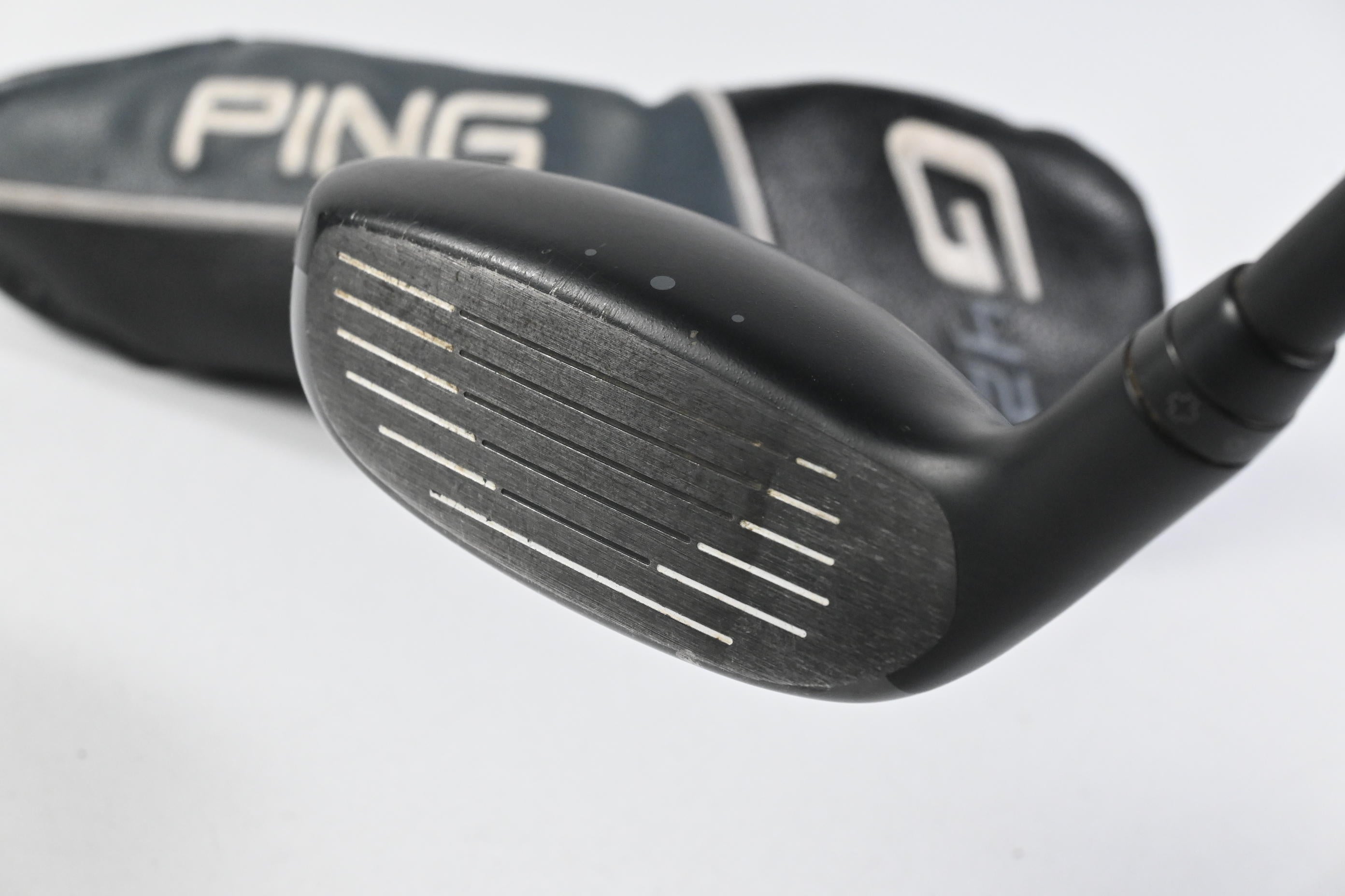 Ping G425 #3 Hybrid / 19 Degree / Stiff Flex Aldila Rogue Black 95 Shaft